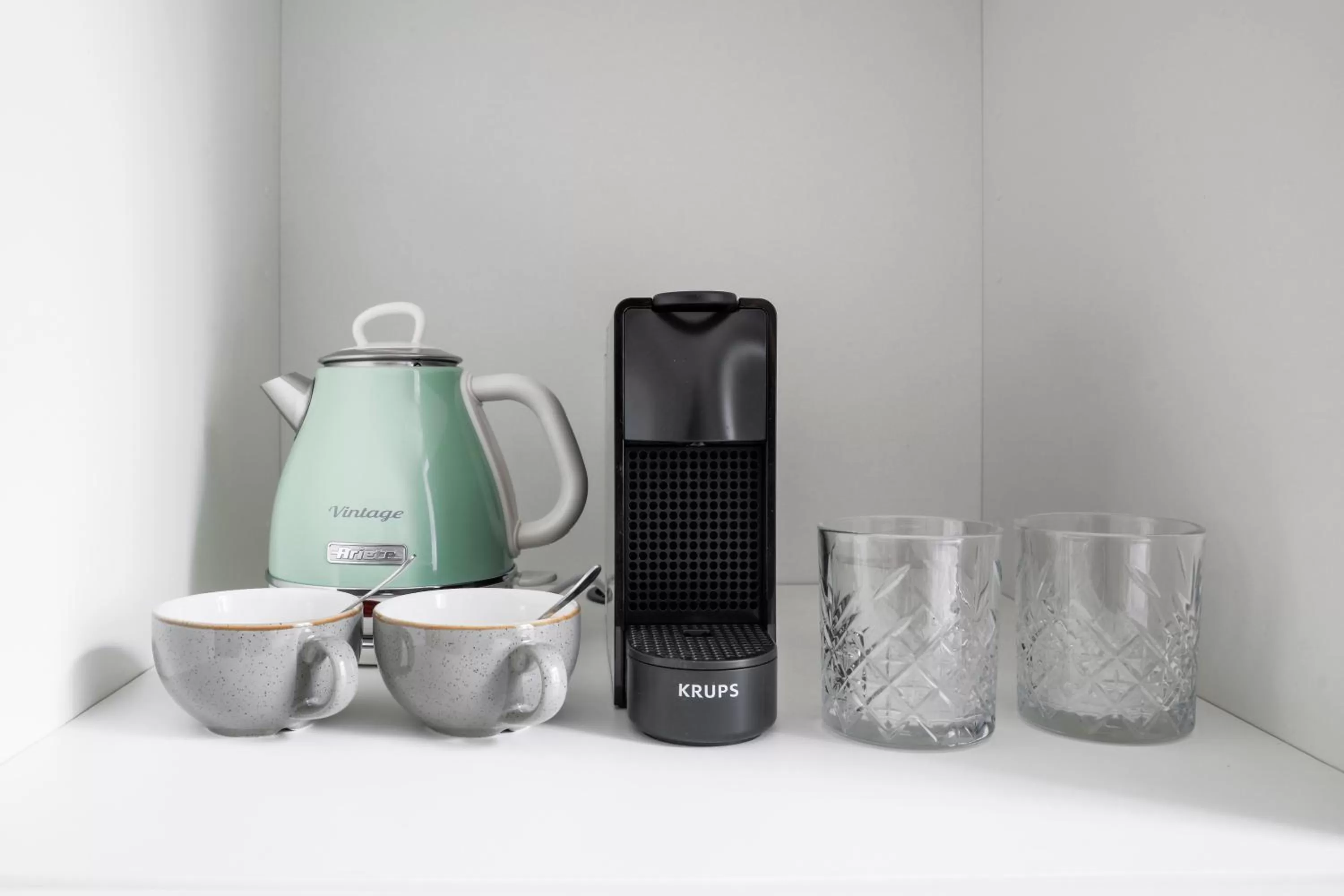 Coffee/tea facilities in Numa Prague Flow