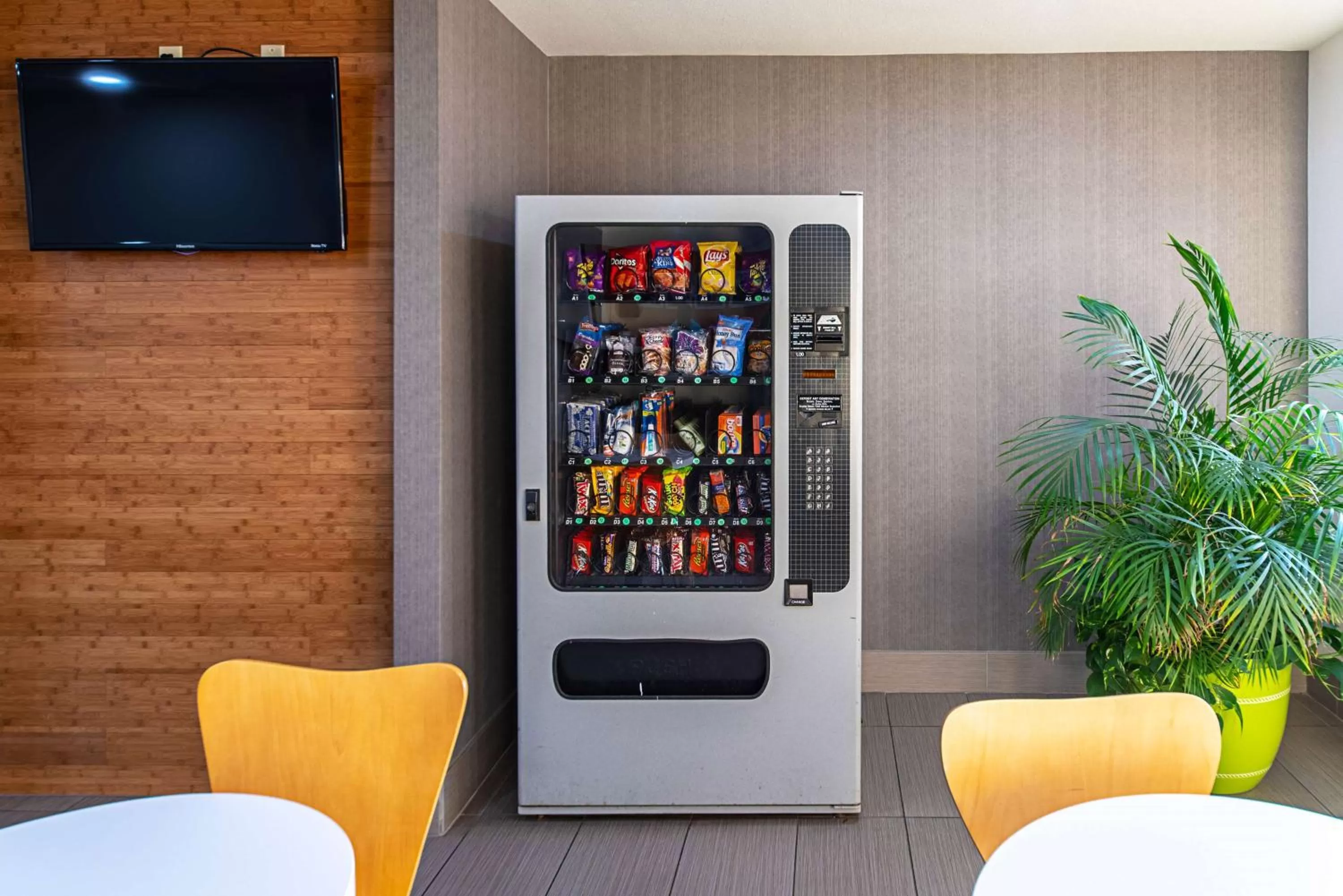 Property building in Motel 6-Lebanon, IN