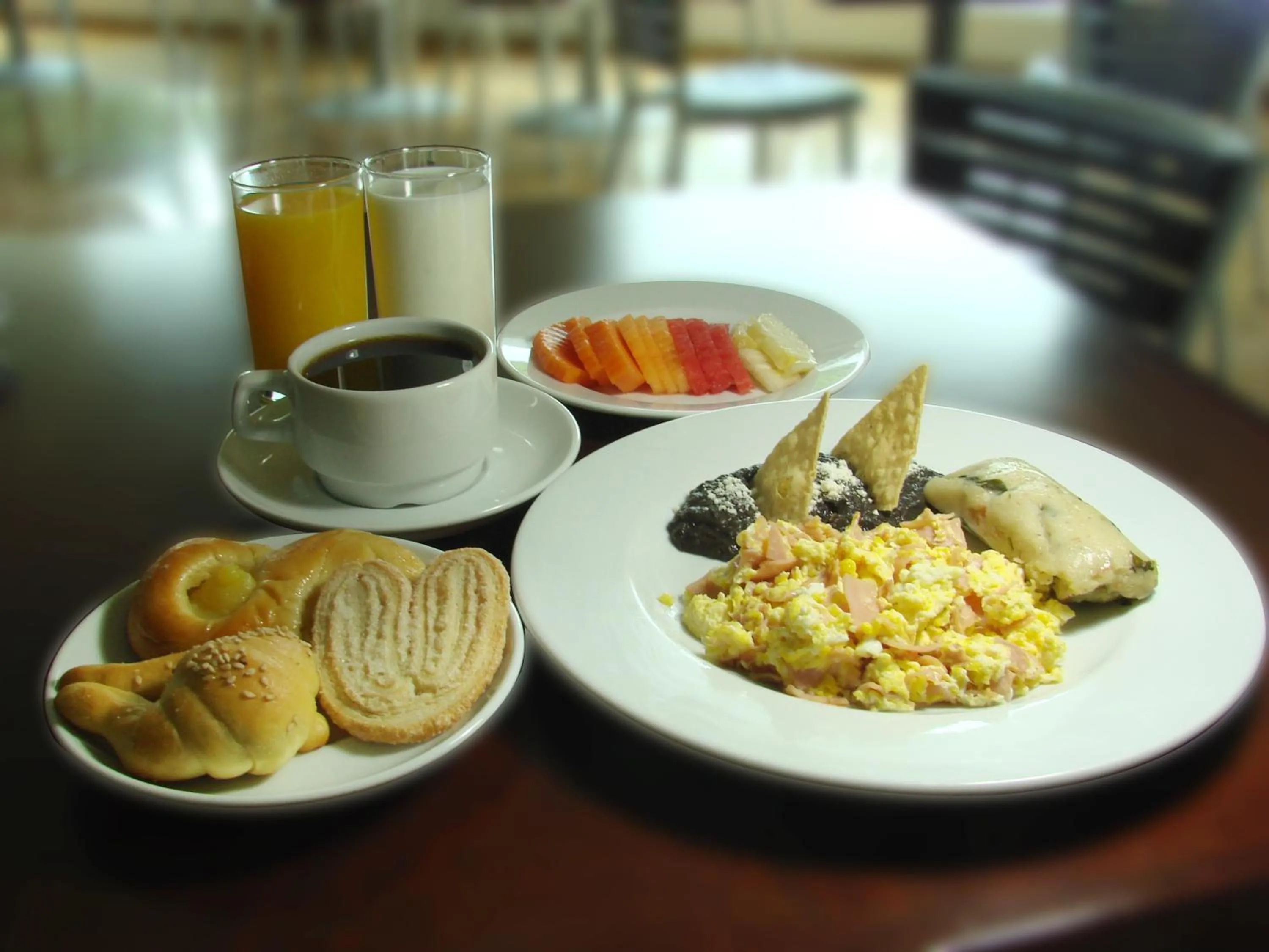 Restaurant/places to eat in Hotel La Venta Inn Villahermosa