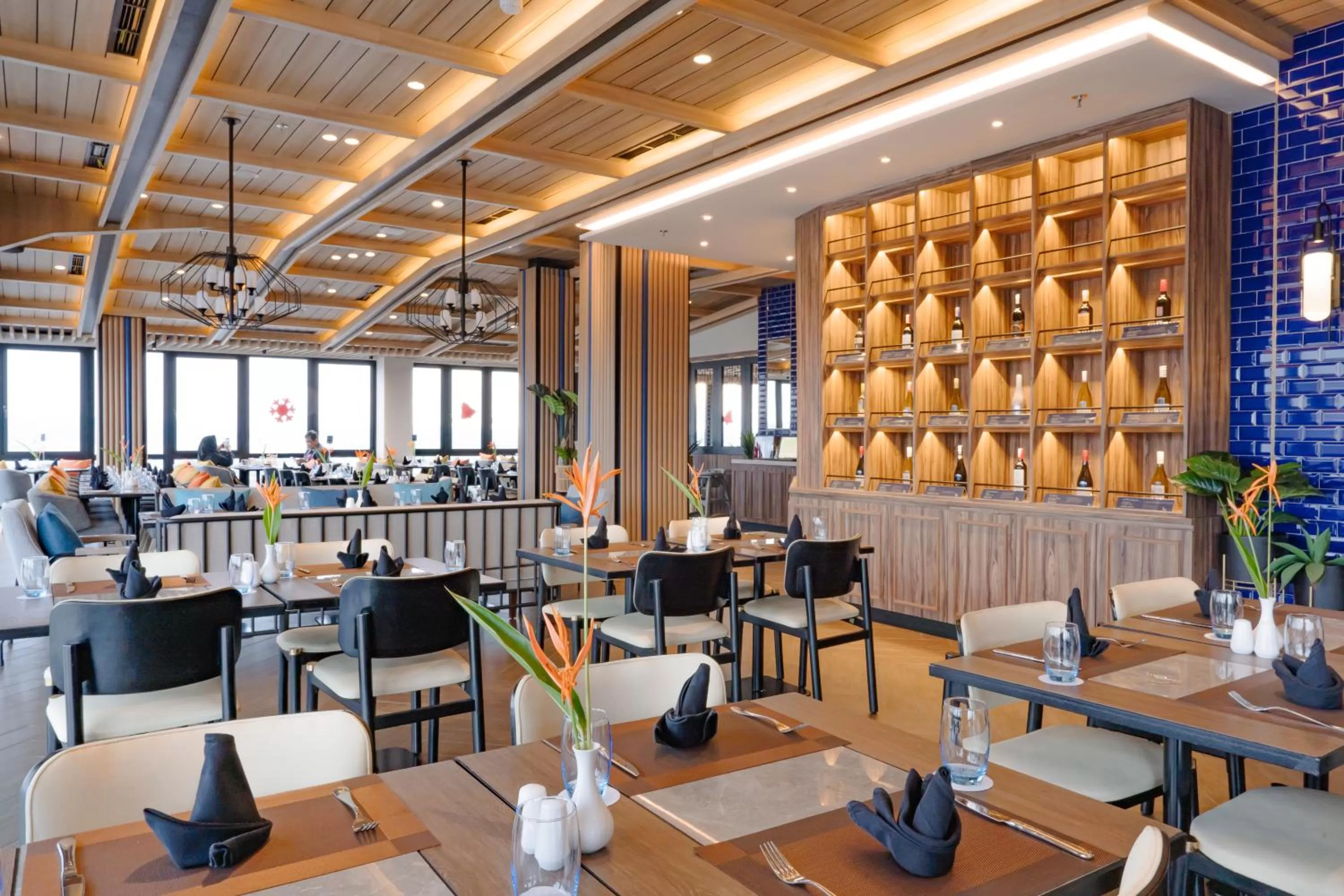 Restaurant/places to eat in Mercure Samarinda