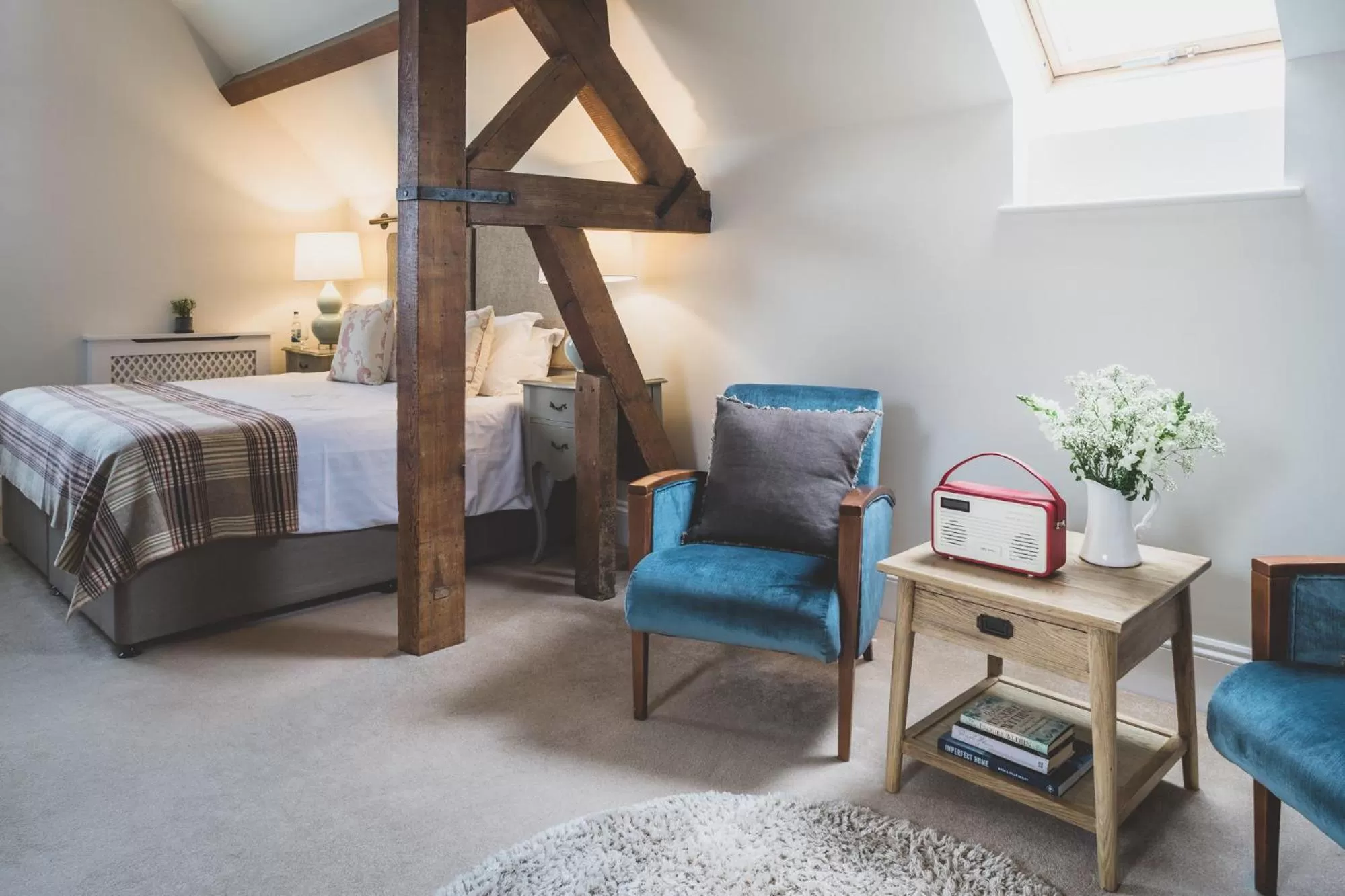 Bedroom, Bed in The Clive Arms