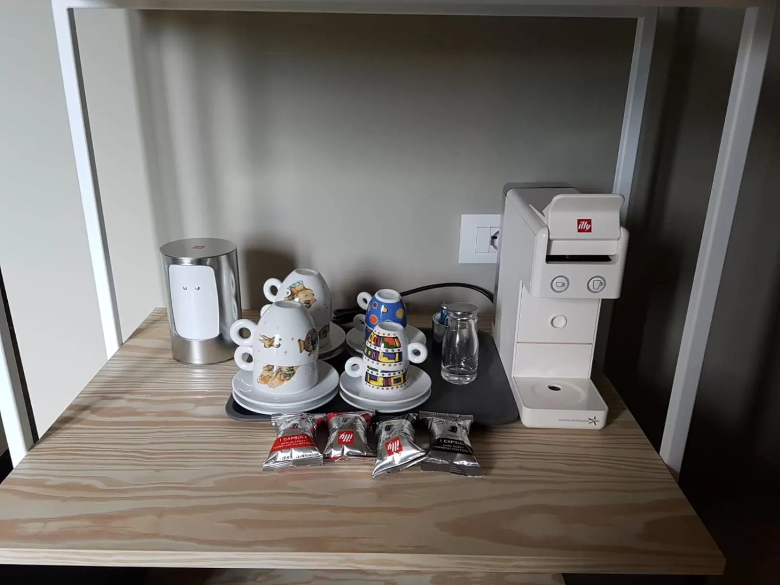 Coffee/tea facilities in Regia Trazzera