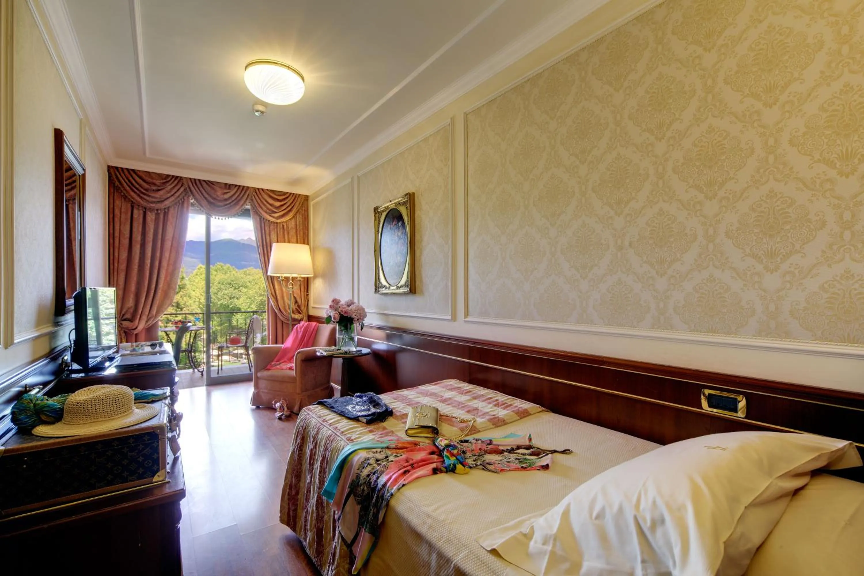 Bed in Grand Hotel Dino