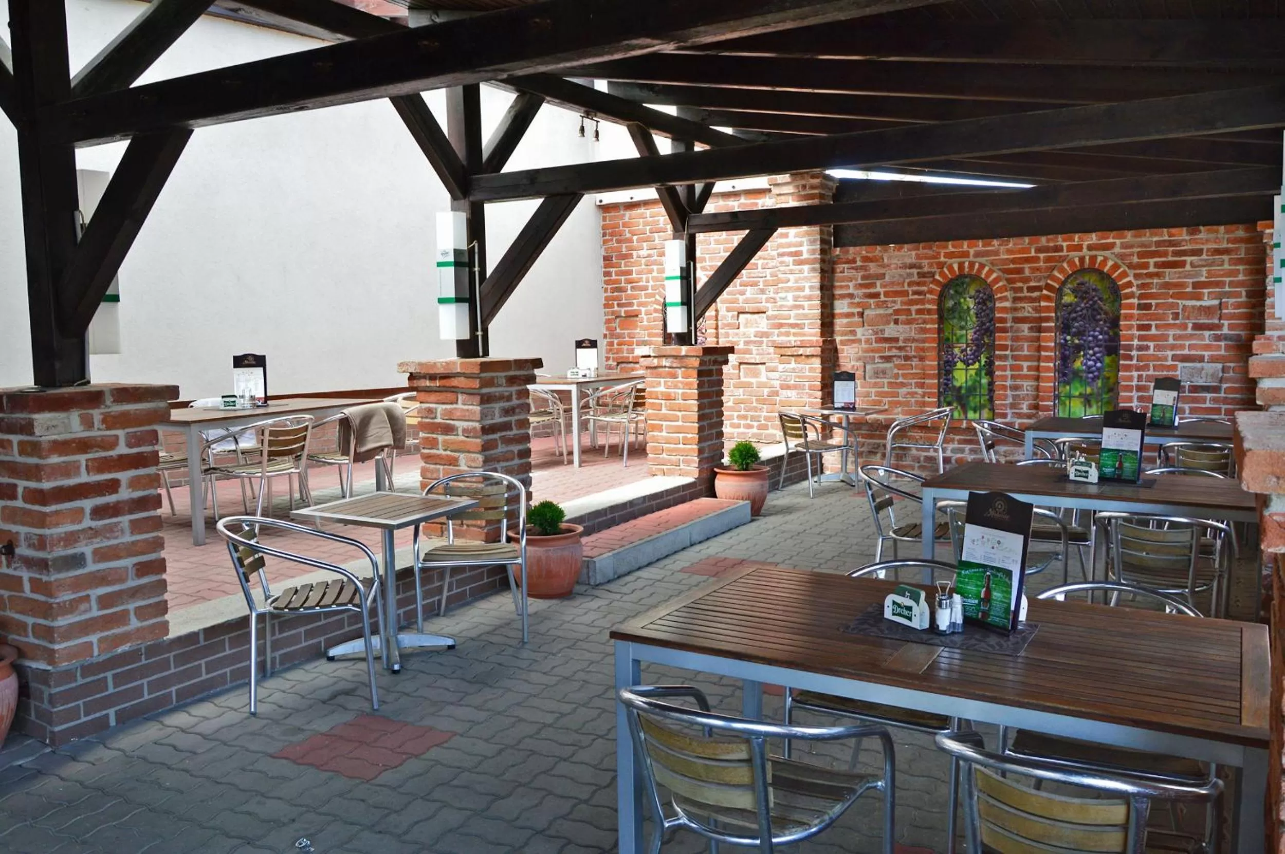 Restaurant/Places to Eat in Andante Pension & Restaurant