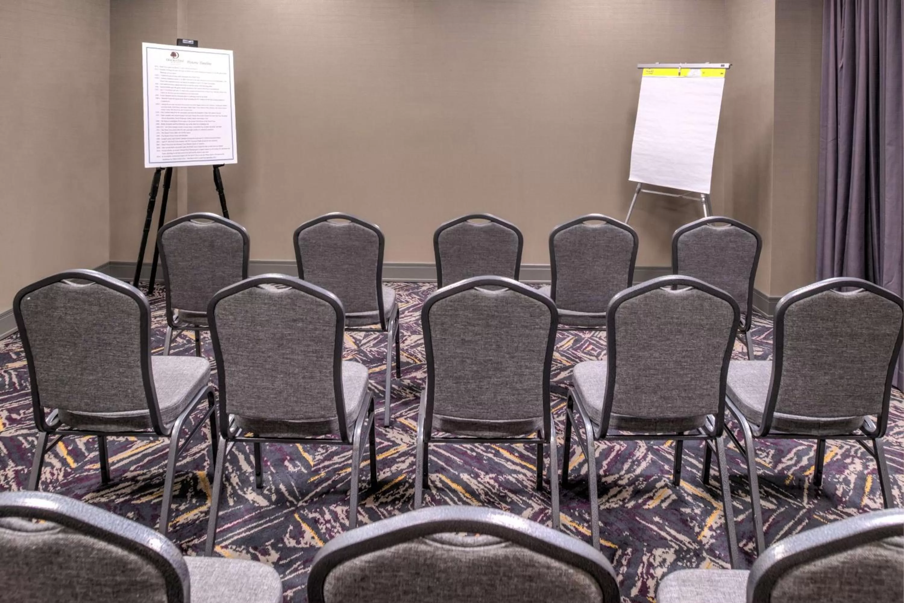 Meeting/conference room in DoubleTree by Hilton Utica