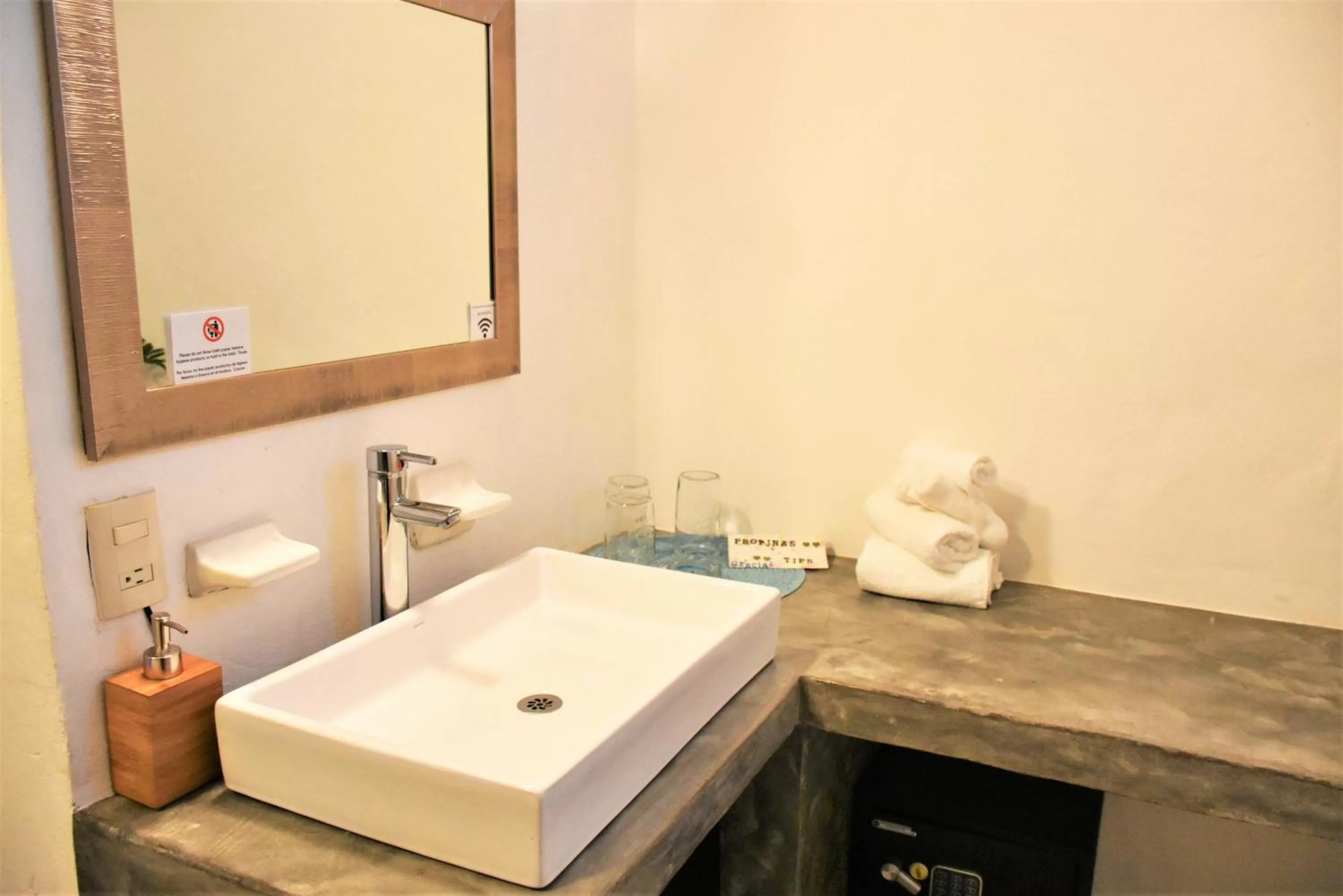 Bathroom in Hotel Vista Oceana Sayulita