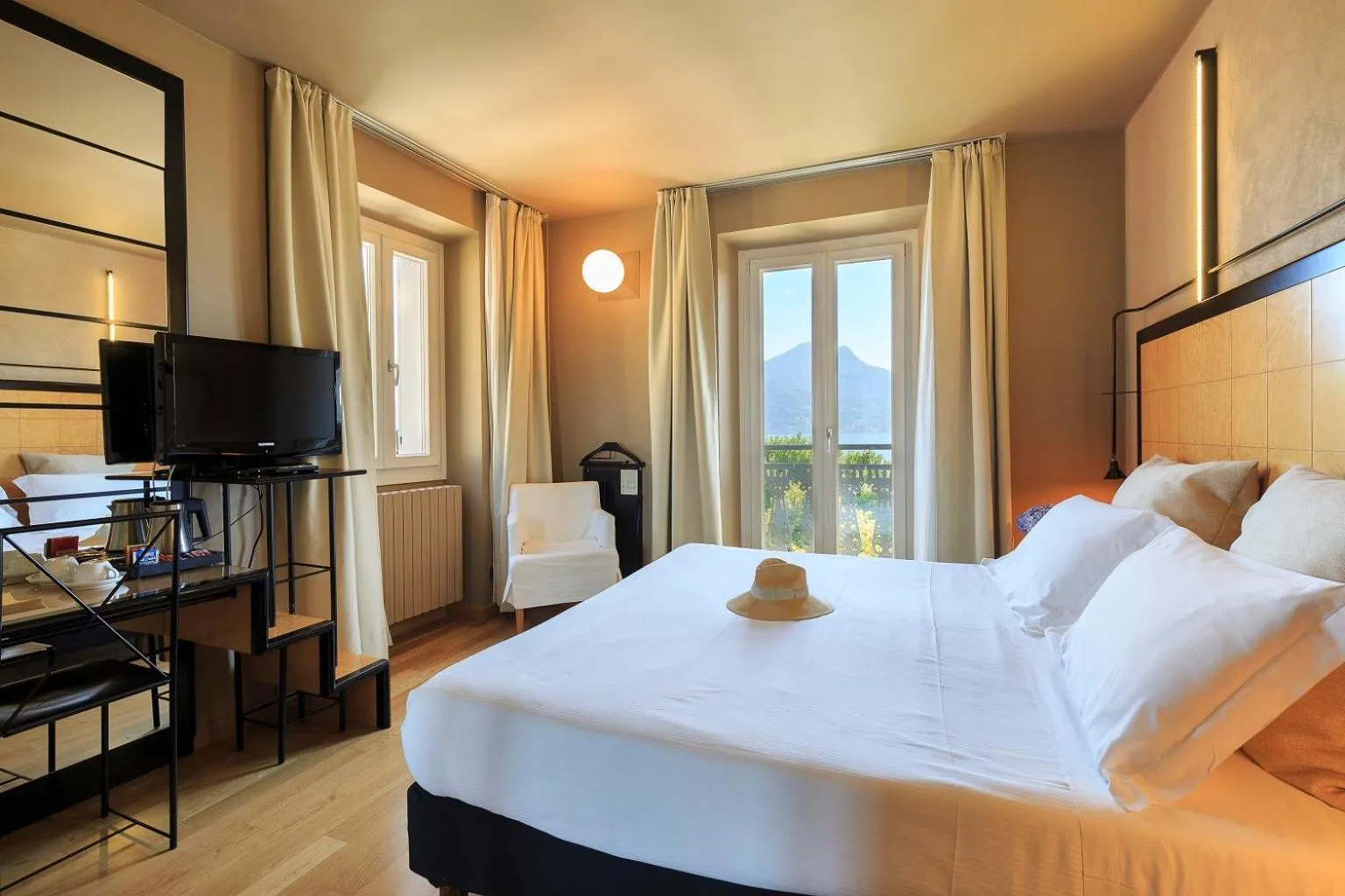 Photo of the whole room, Bed in Hotel Ancora