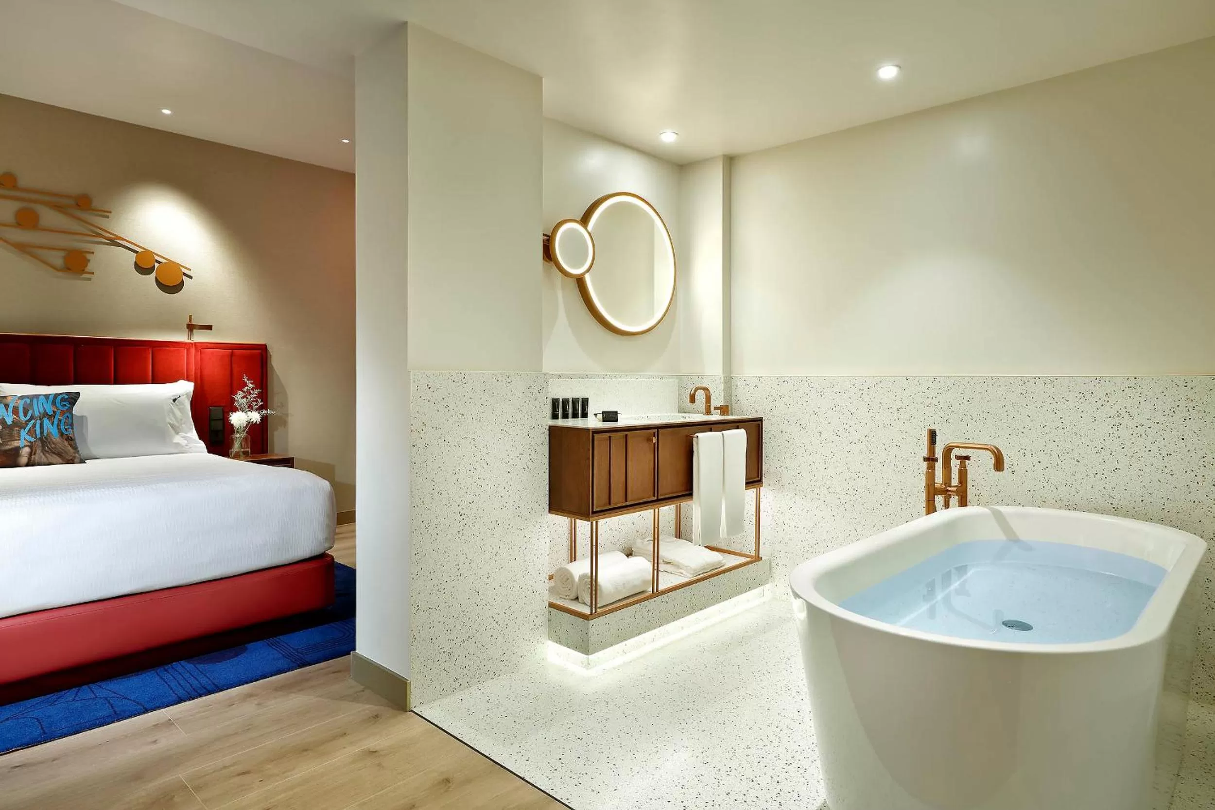 Bathroom, Bed in Hard Rock Hotel Madrid