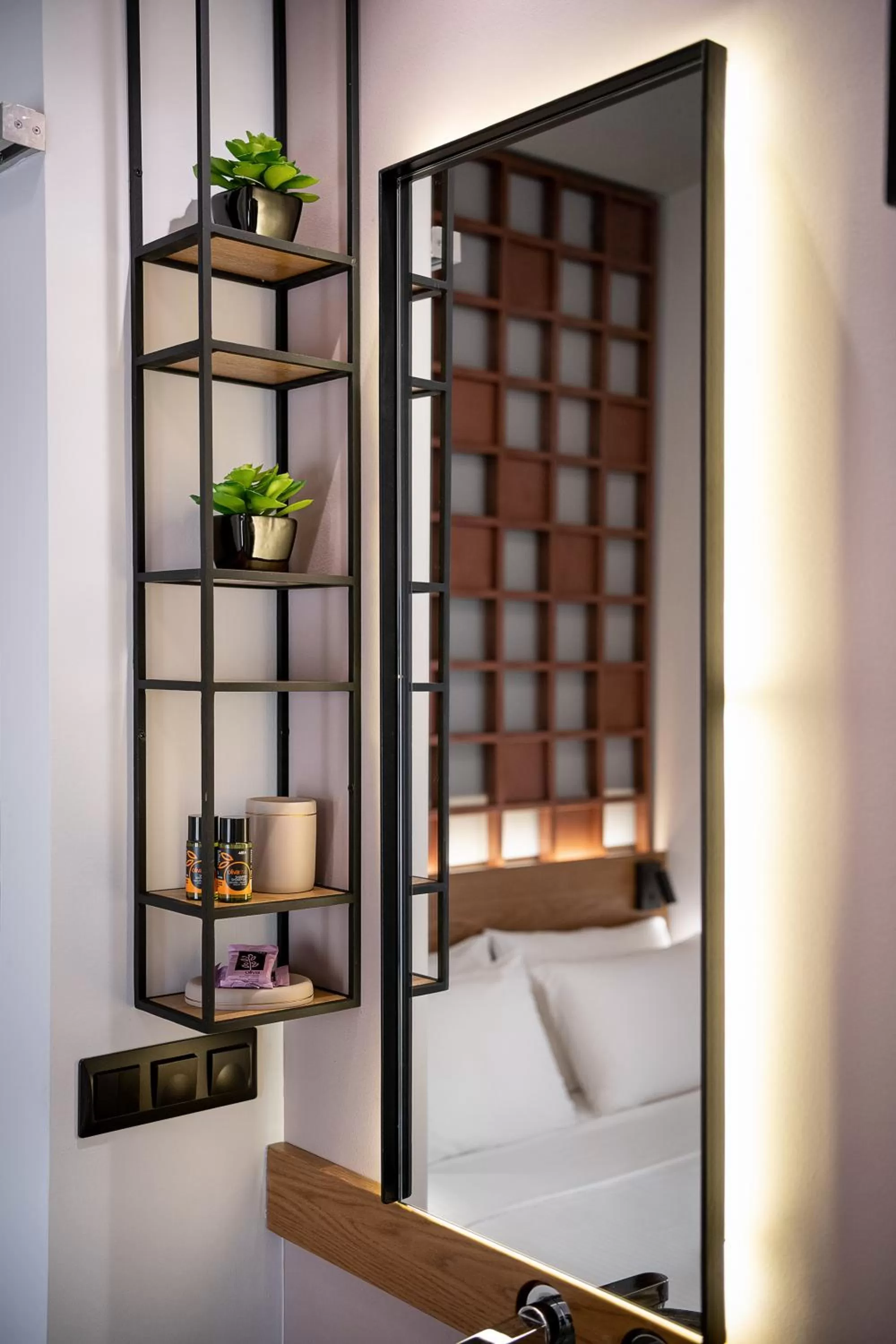 Decorative detail in Camere Maritima