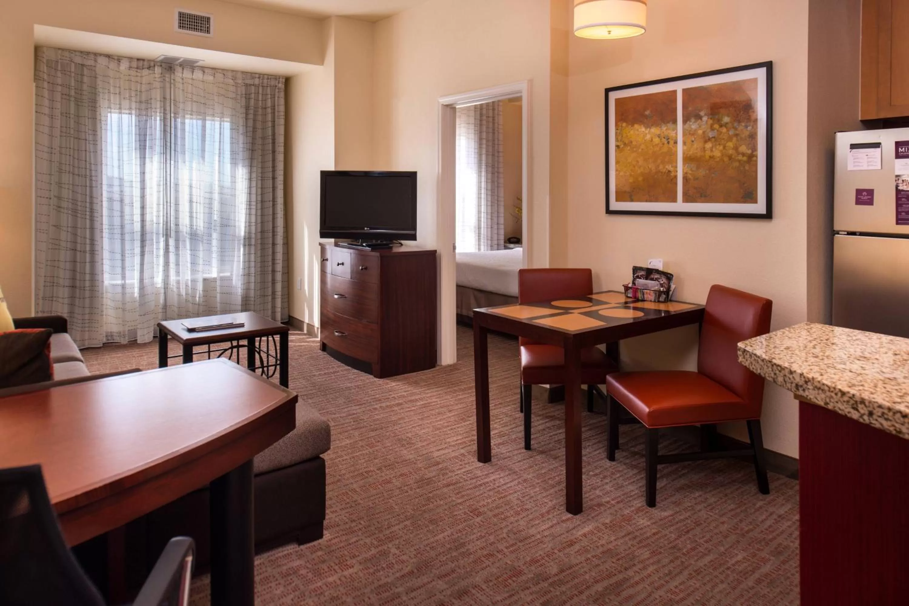 Living room in Residence Inn by Marriott Albuquerque Airport