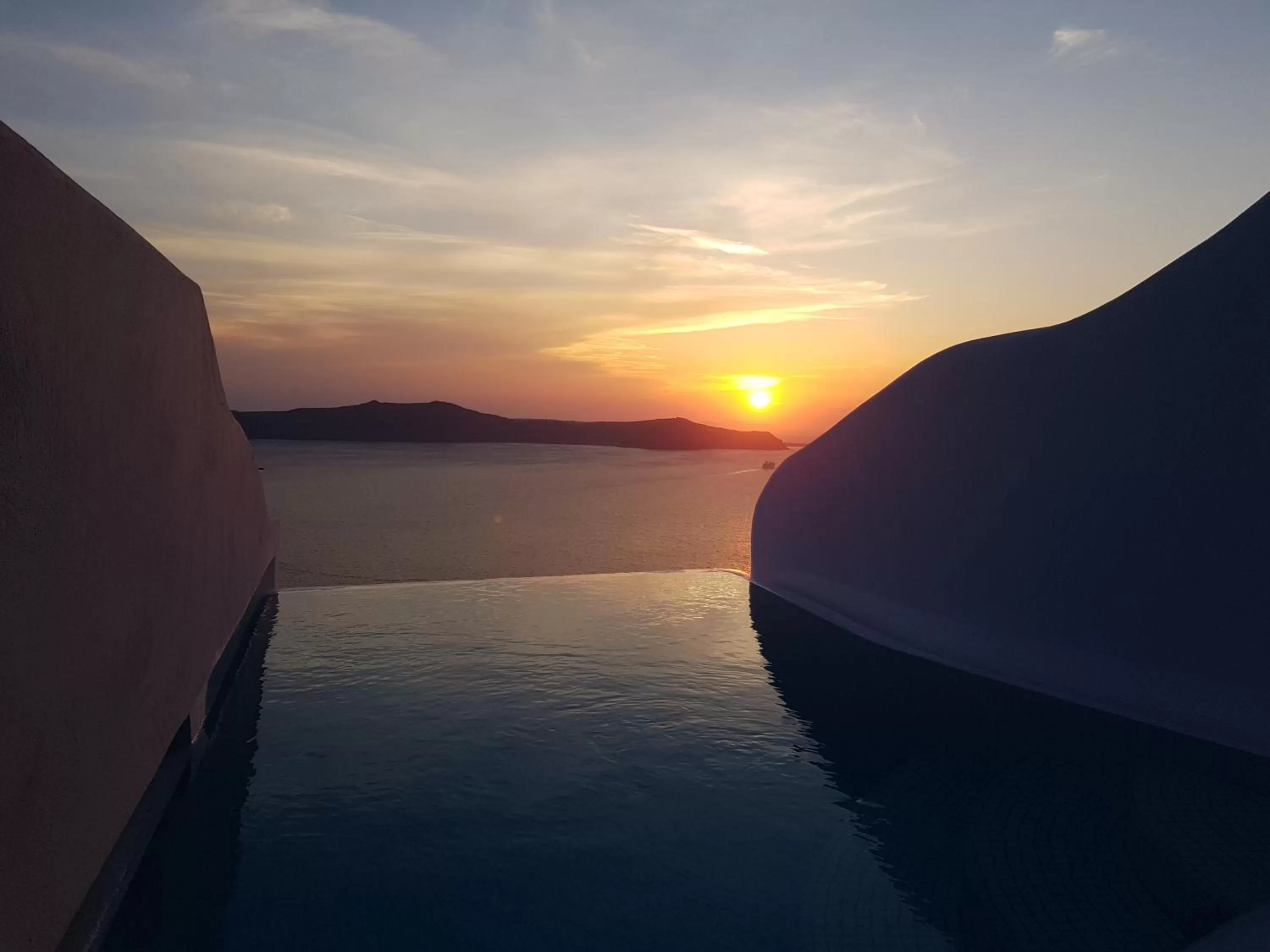 Swimming pool in Adamant Suites