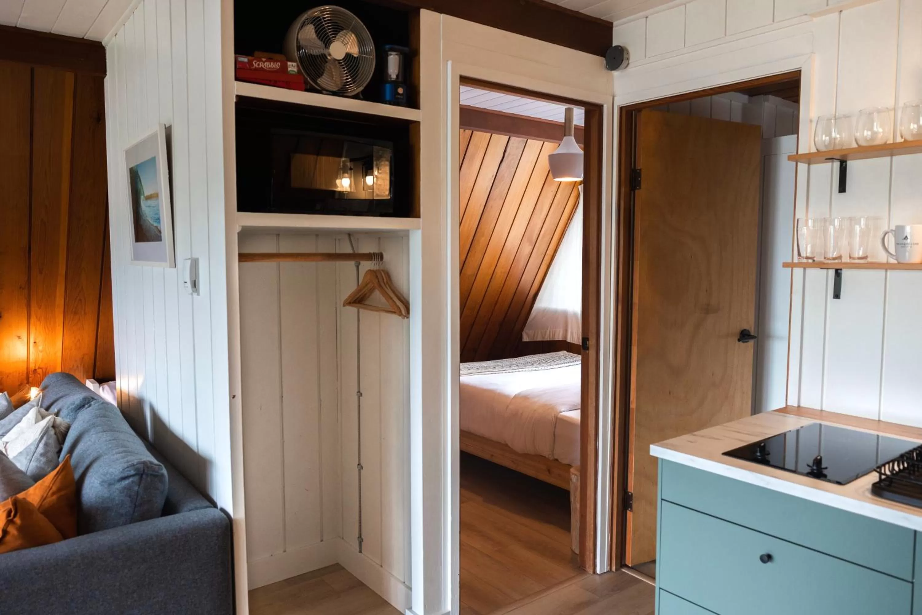 Bed in The Shoreline Tofino