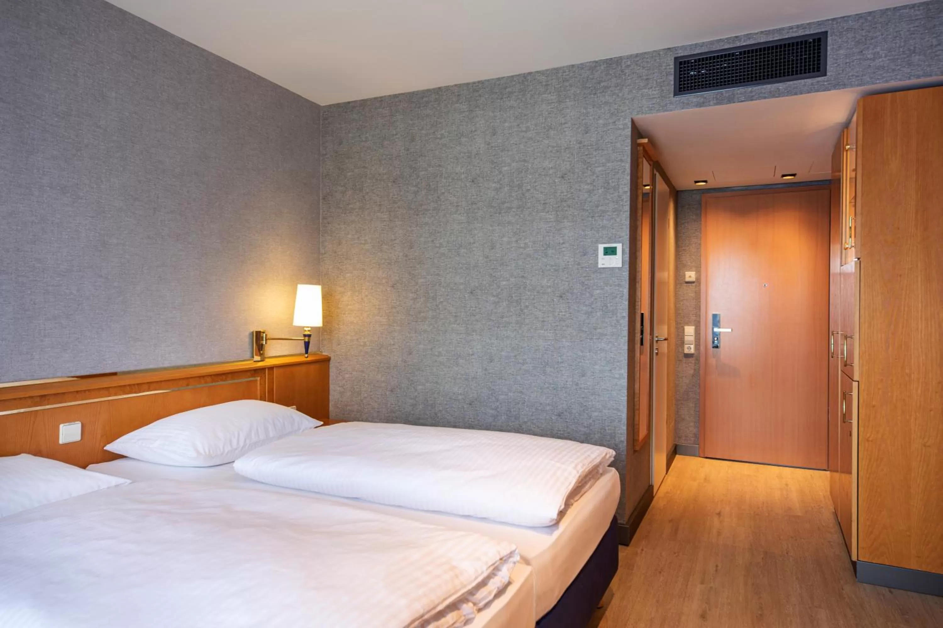 Bedroom, Bed in ACHAT Hotel Magdeburg