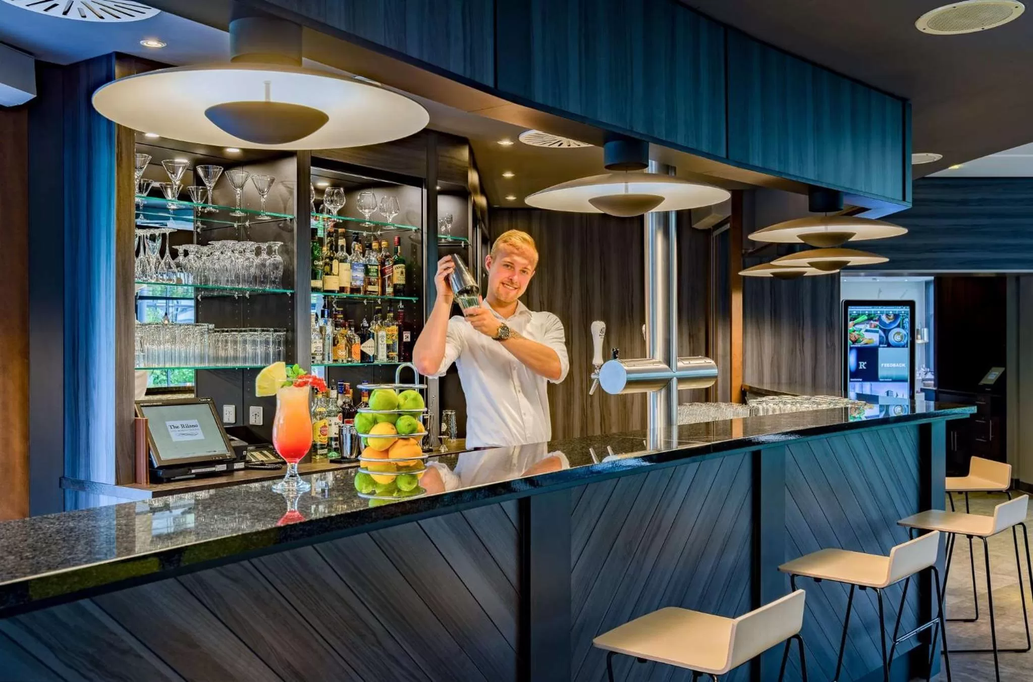 Lounge or bar in elaya hotel frankfurt oberursel