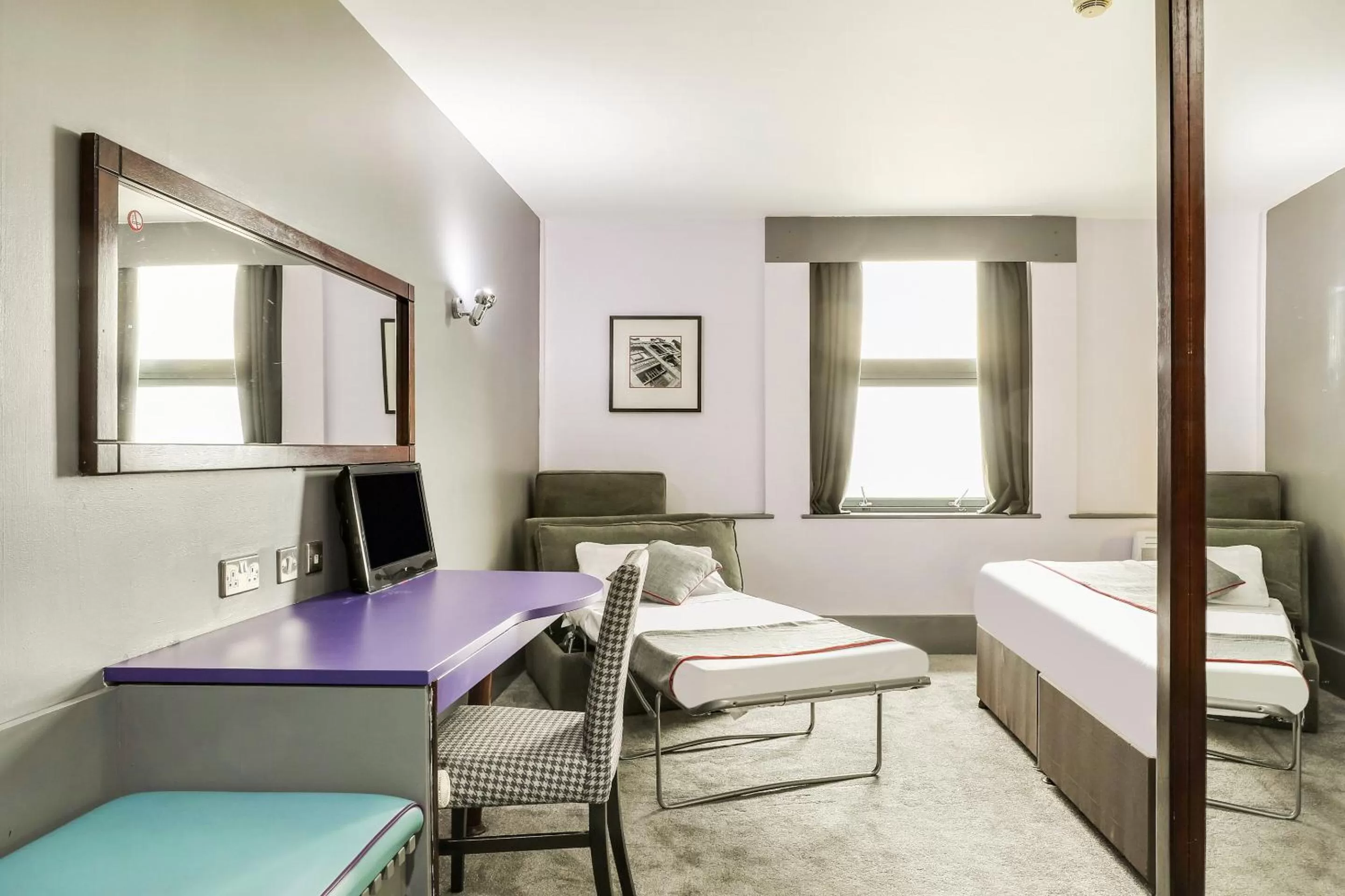 Bed in Best Western Sheffield City Hotel