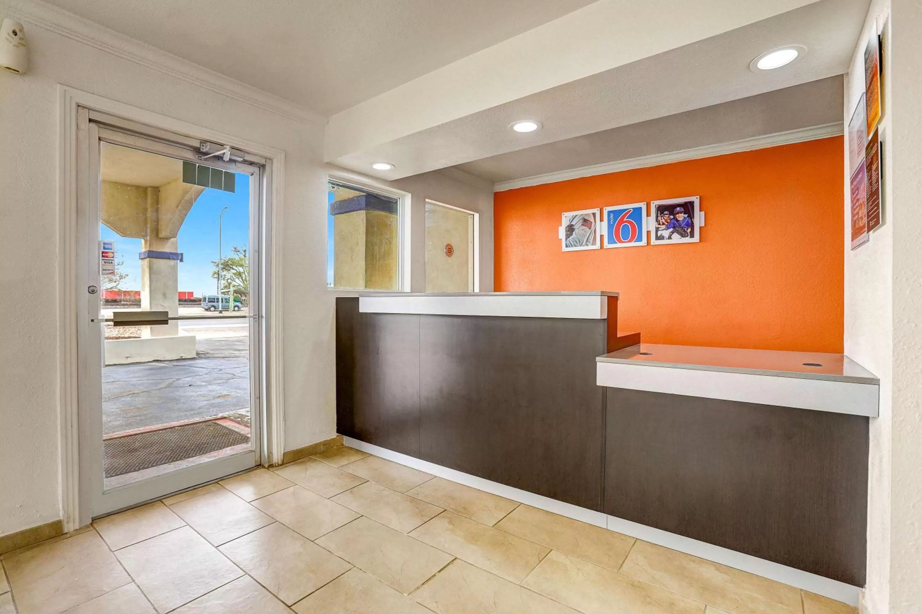 Lobby or reception in Motel 6-Clovis, NM