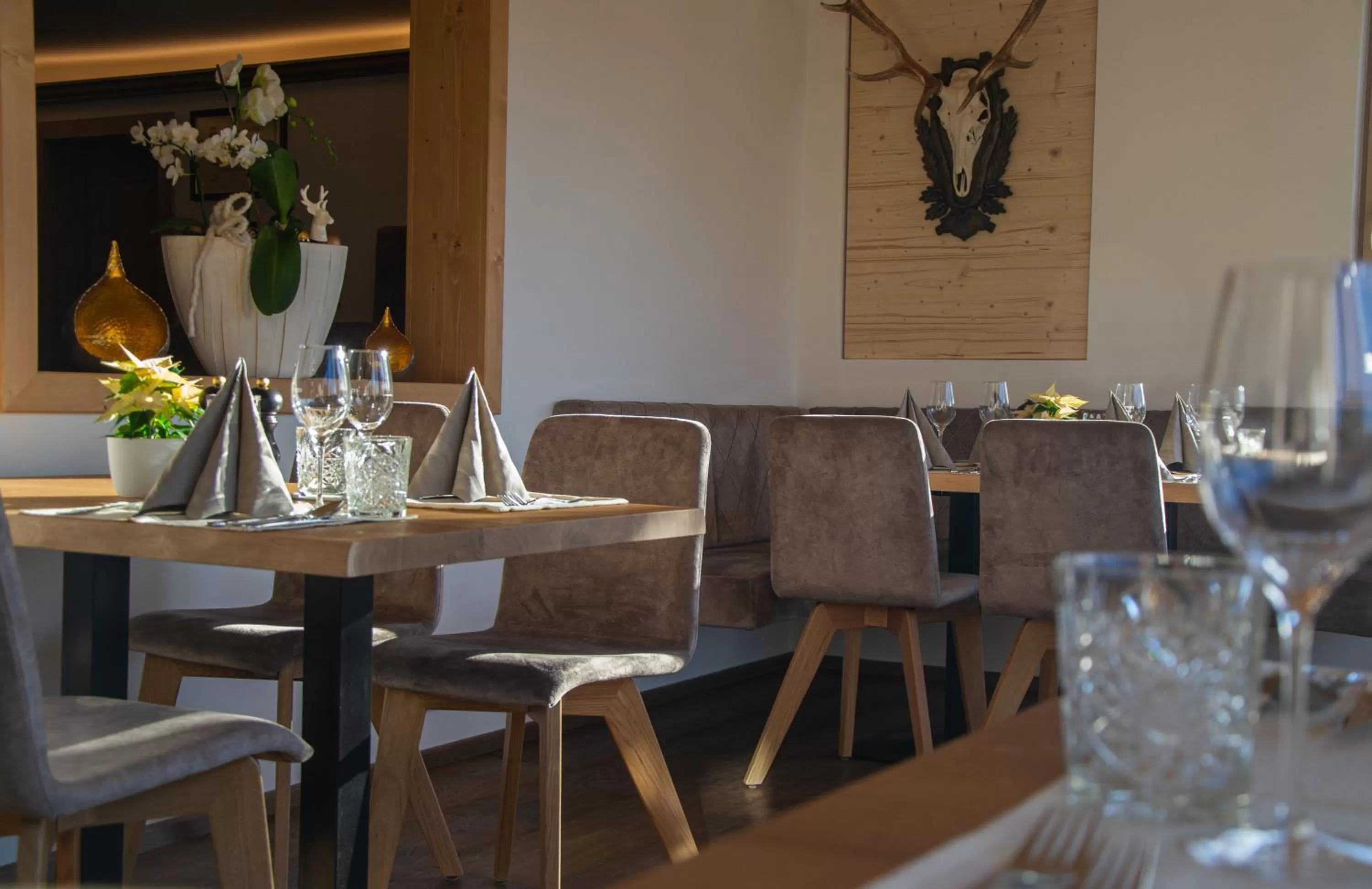 Restaurant/Places to Eat in Hotel Häuserl im Wald