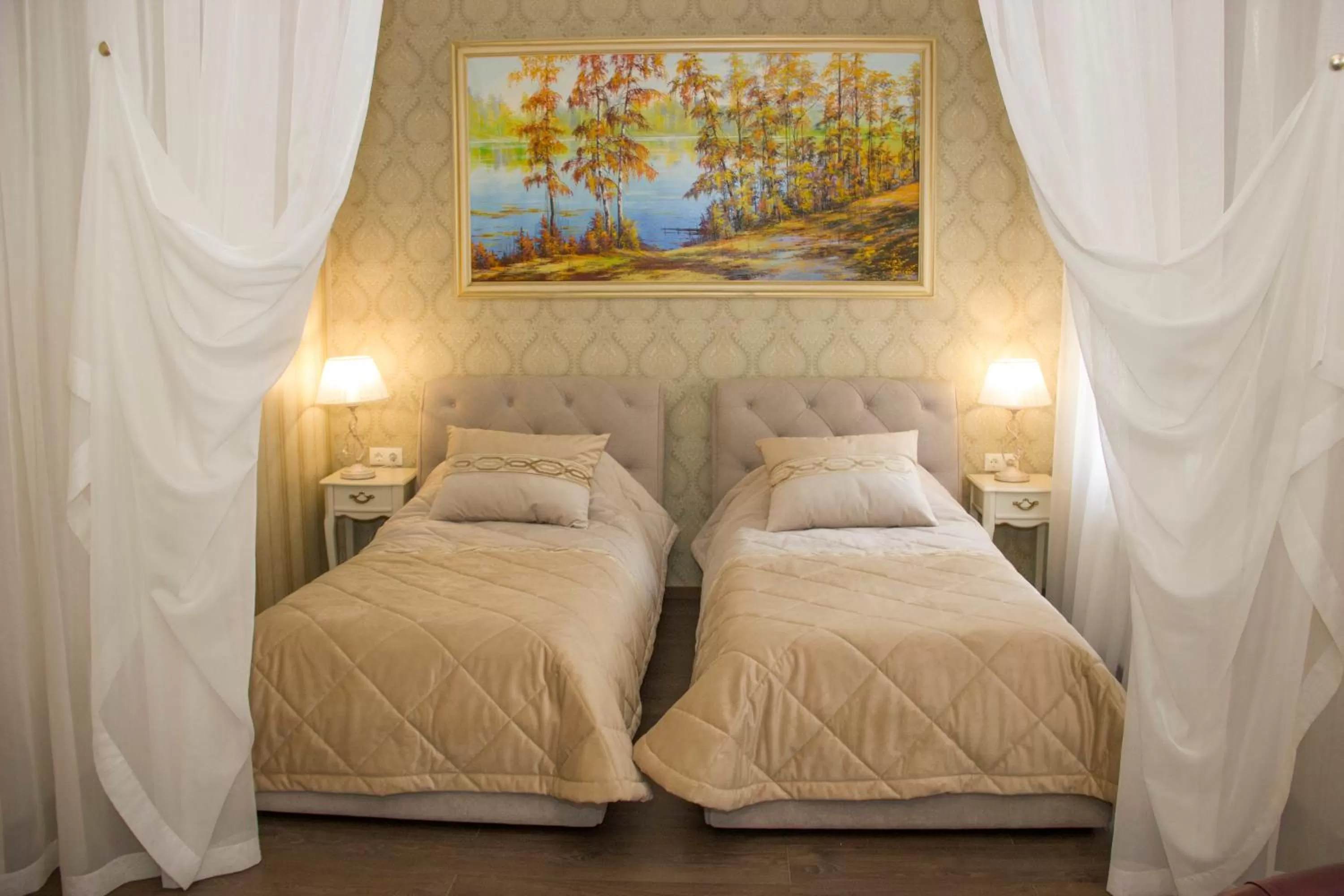 Bed in Hotel "Mandarin Clubhouse"