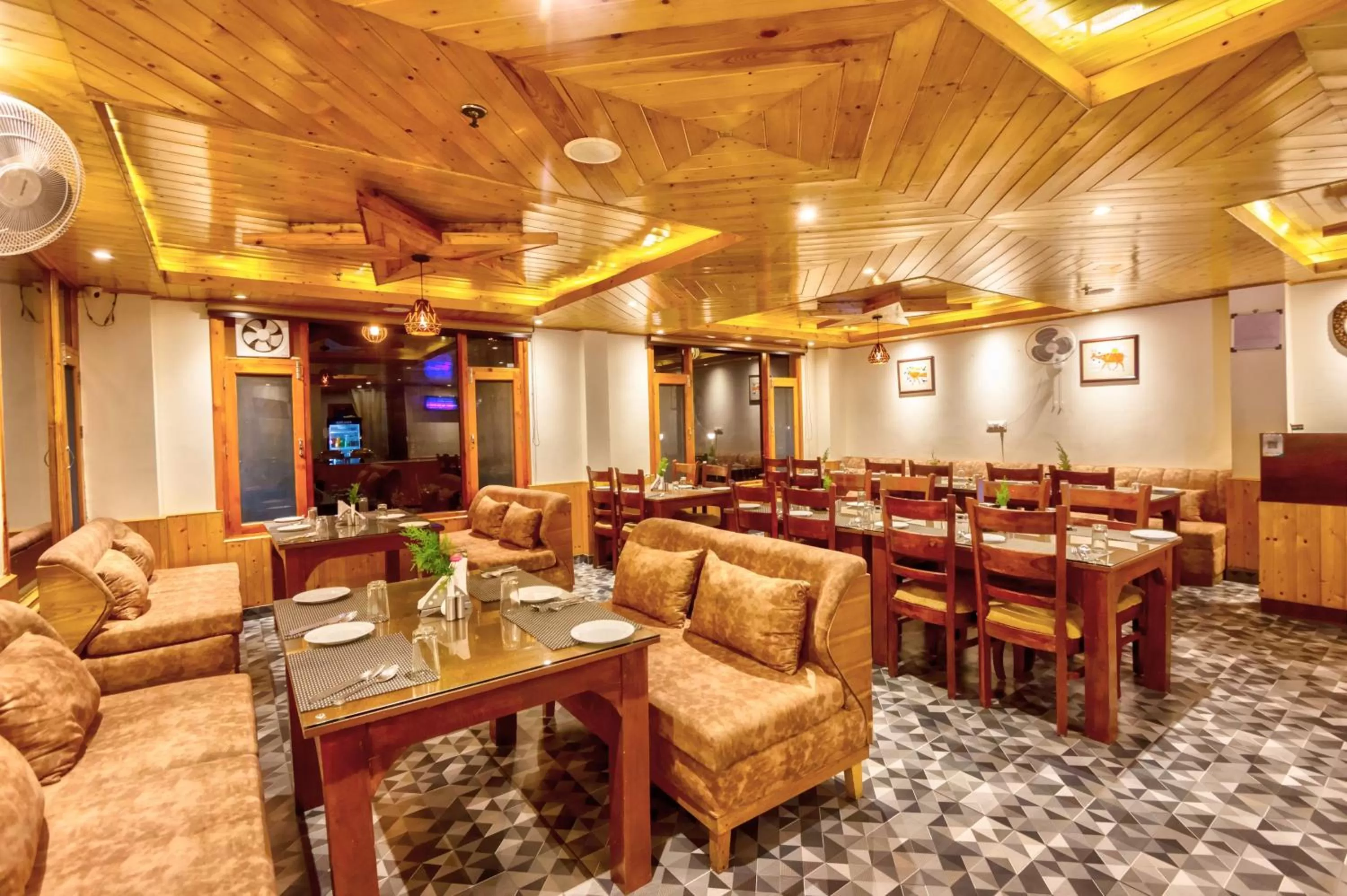 Restaurant/places to eat in Snow City's Montana Blues Resort Manali - Heated & Air-Cooled Stay