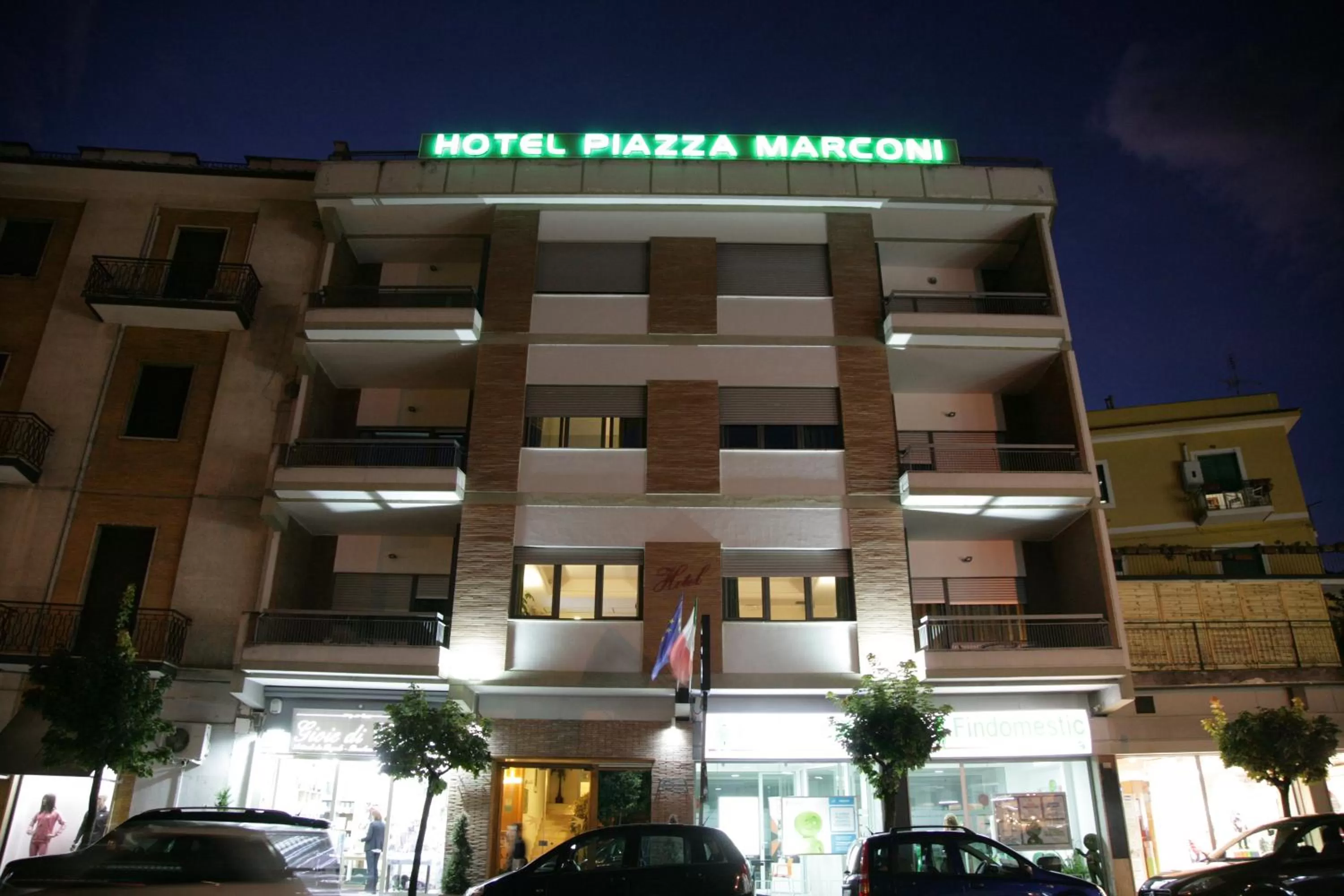 Facade/entrance in Hotel Piazza Marconi