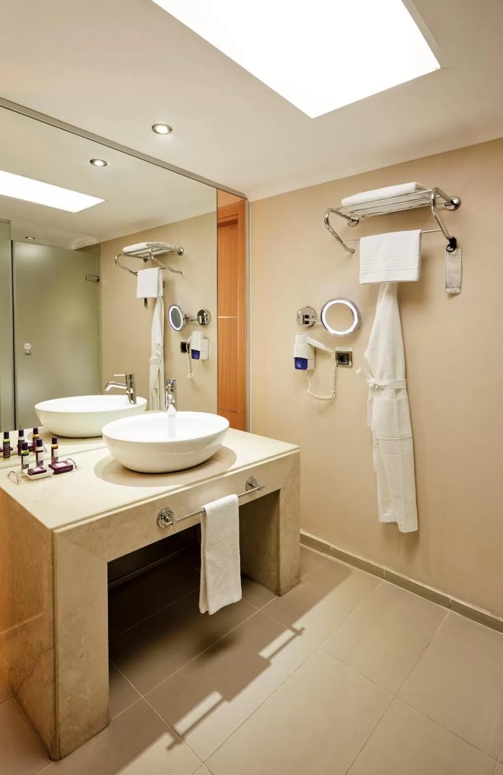 Bathroom in Anemon Grand Konya Otel