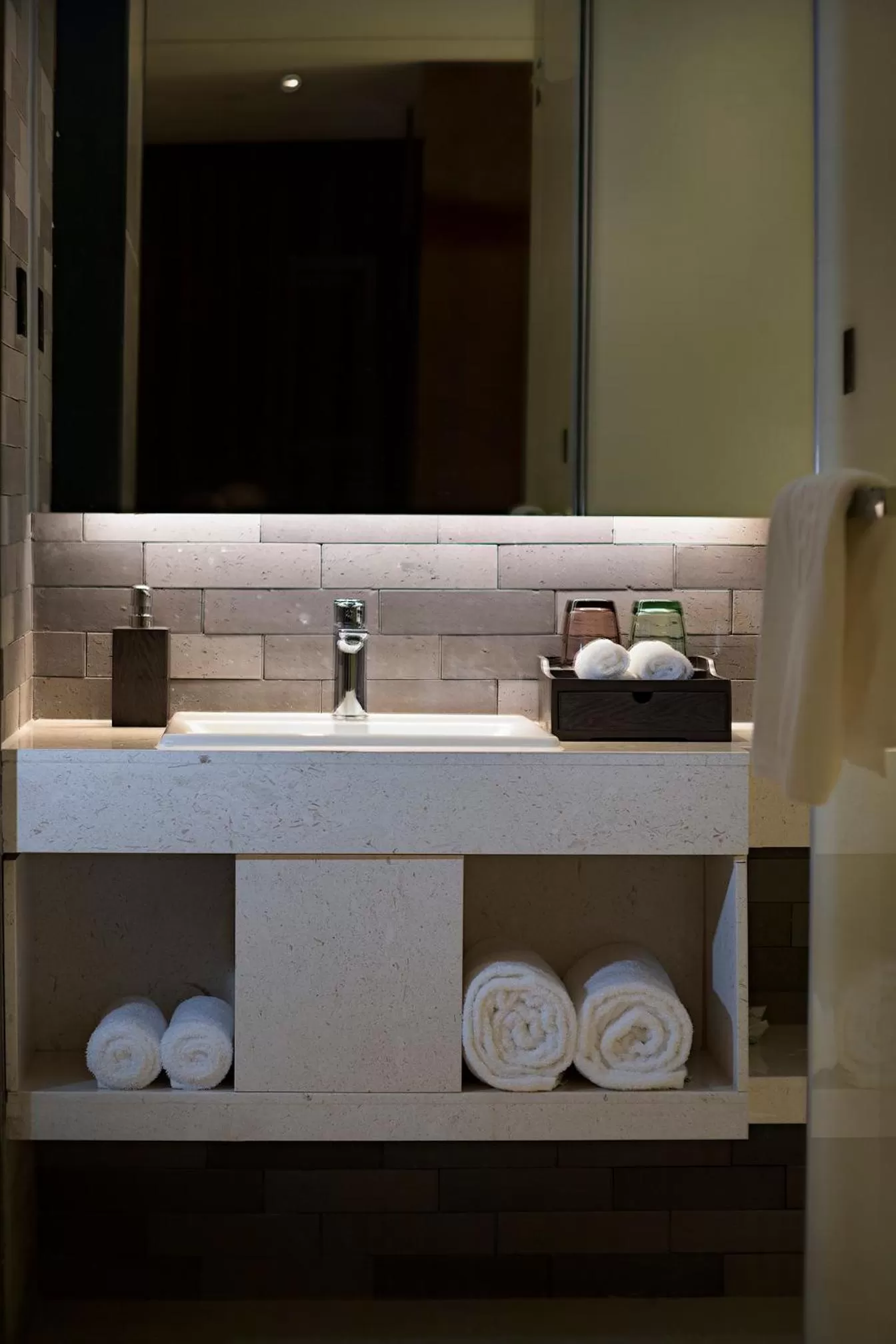 Shower in Paco Hotel GuangZhou Zoo Metro Branch