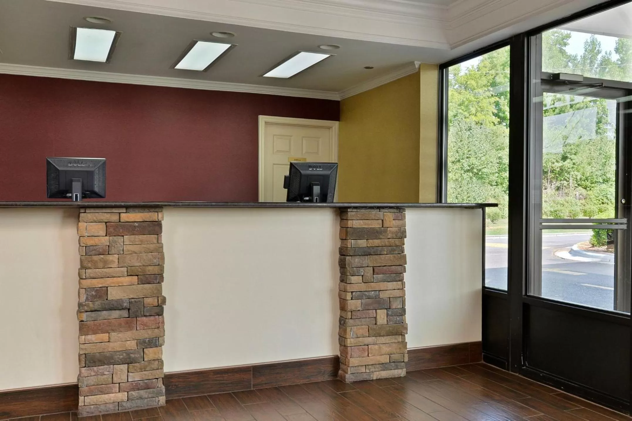 Lobby or reception in Red Roof Inn Dalton