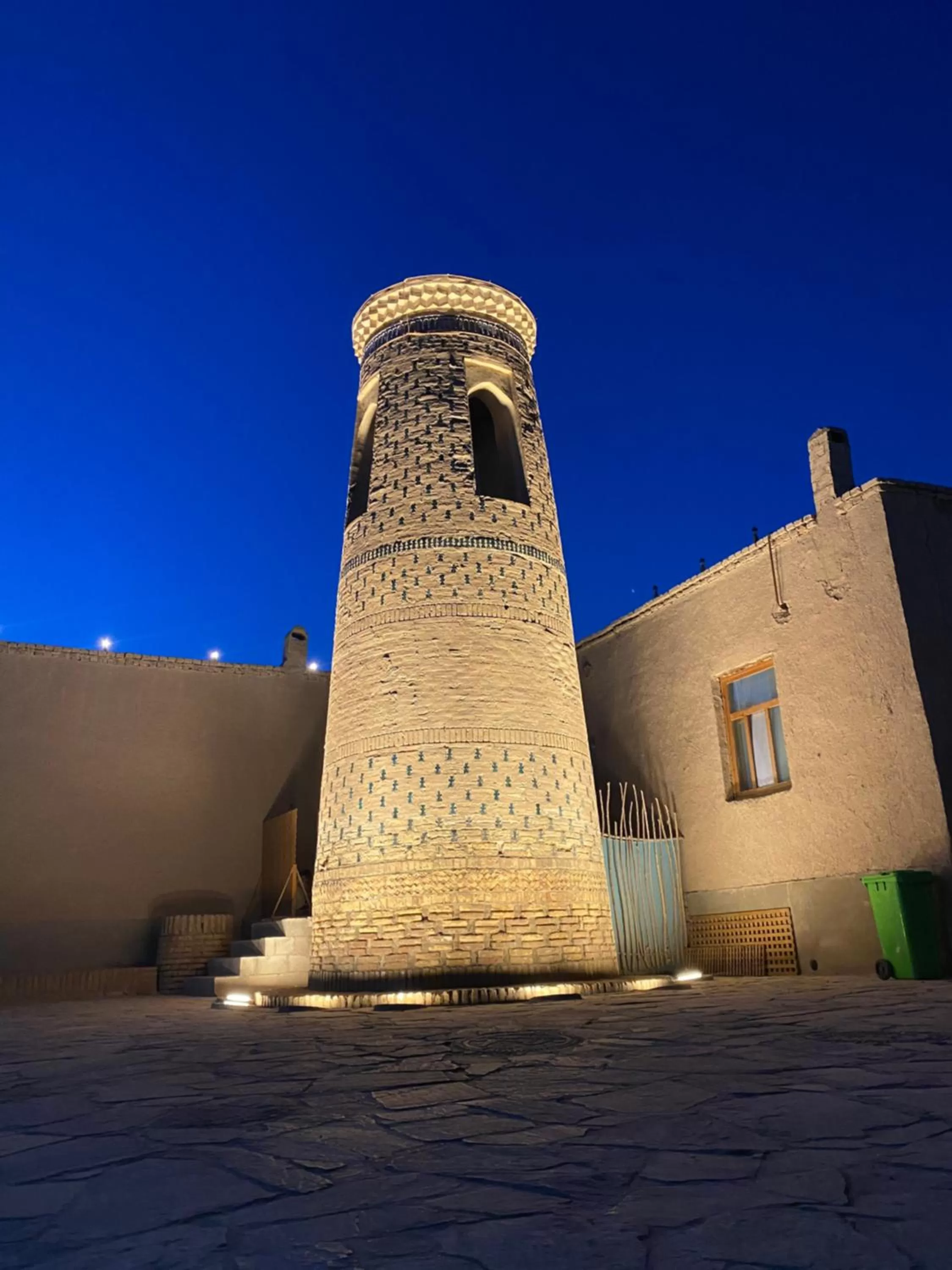 Property Building in KHIVA HOSTEL ...