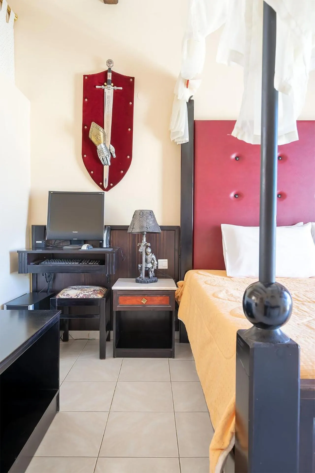 Bedroom, Bed in Castello Di Cavallieri Suites & Spa - Adults Only