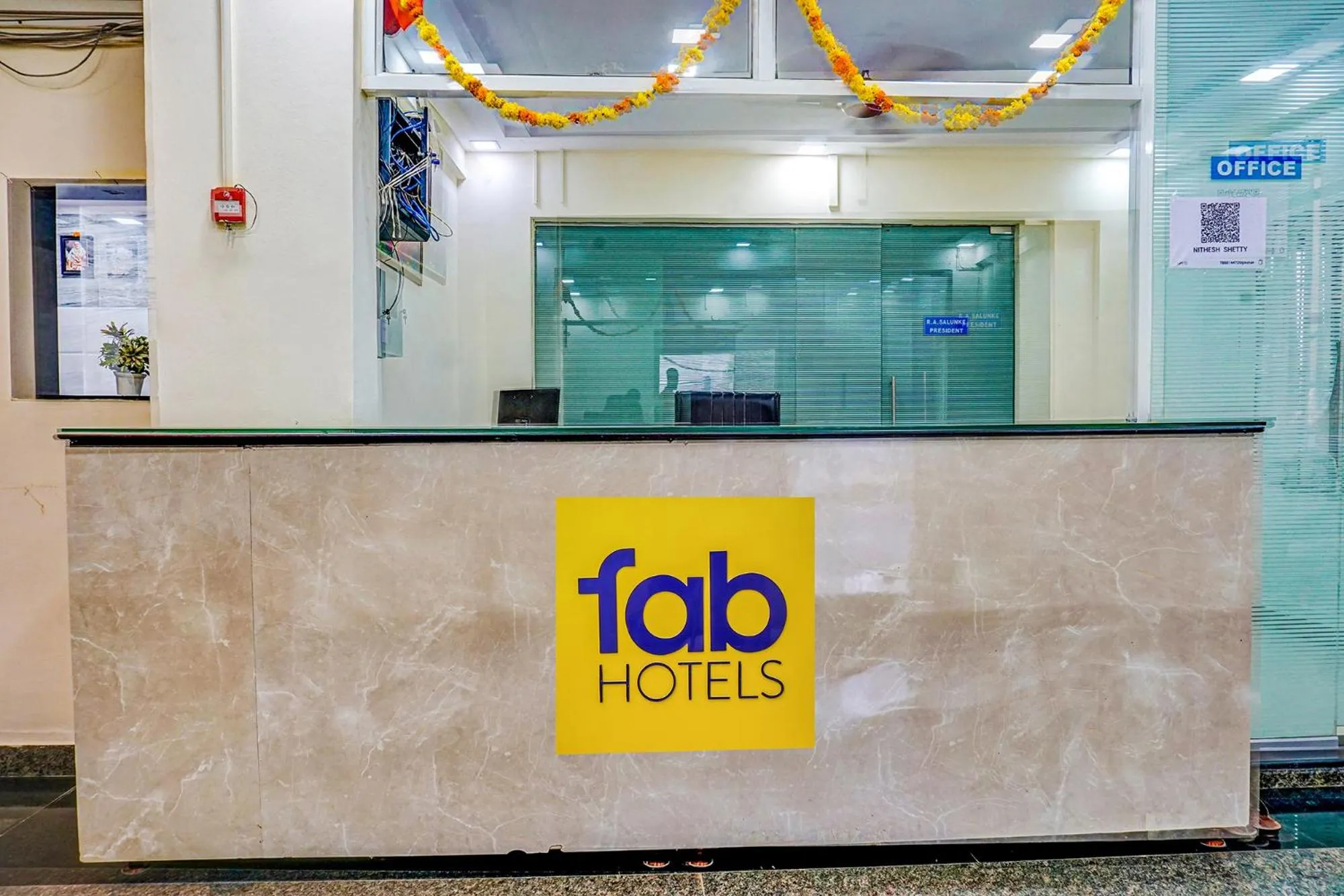Lobby or reception in FabHotel Lake View - Chinmaya Vitthal Mandir
