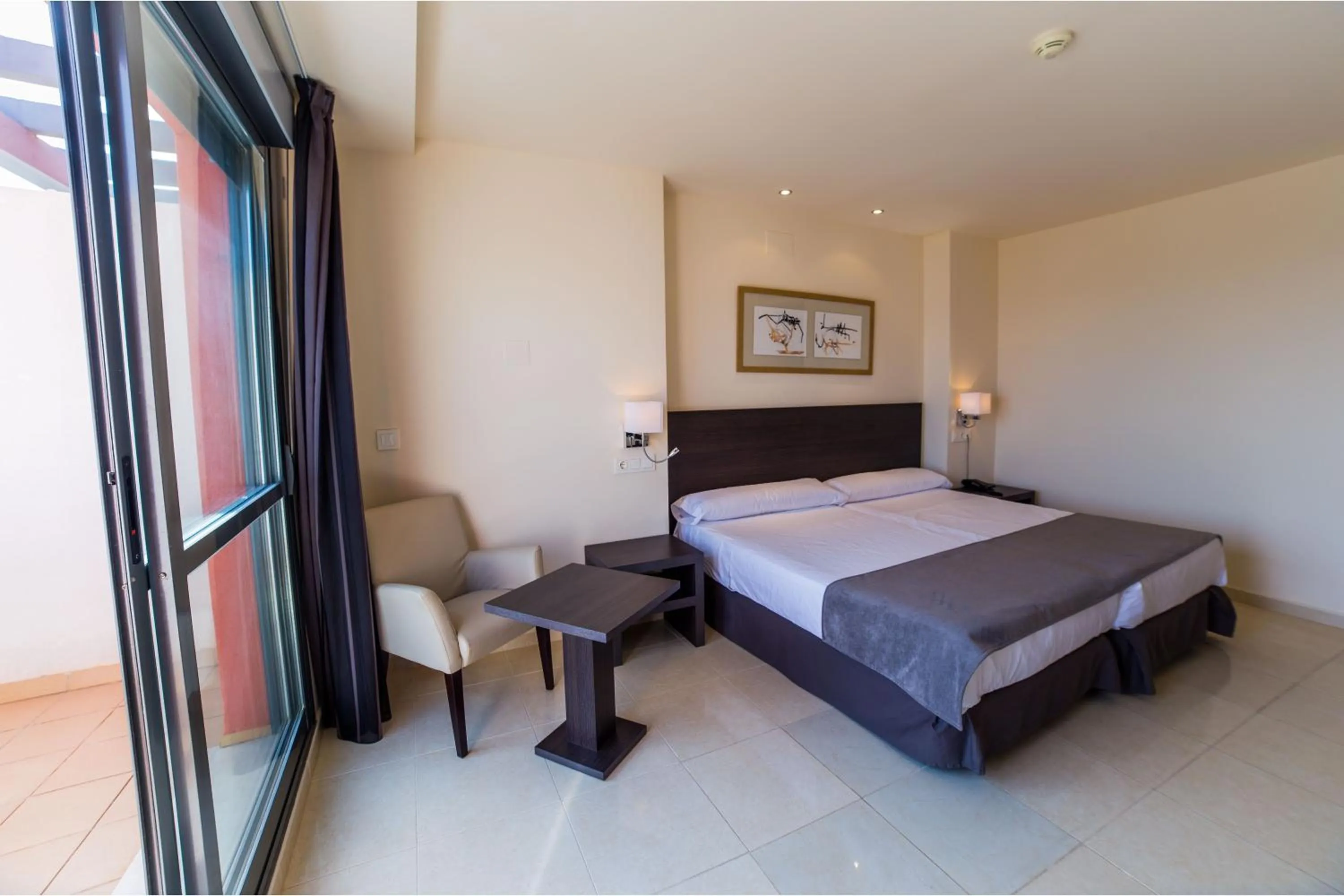 Photo of the whole room in Hotel Adaria Vera