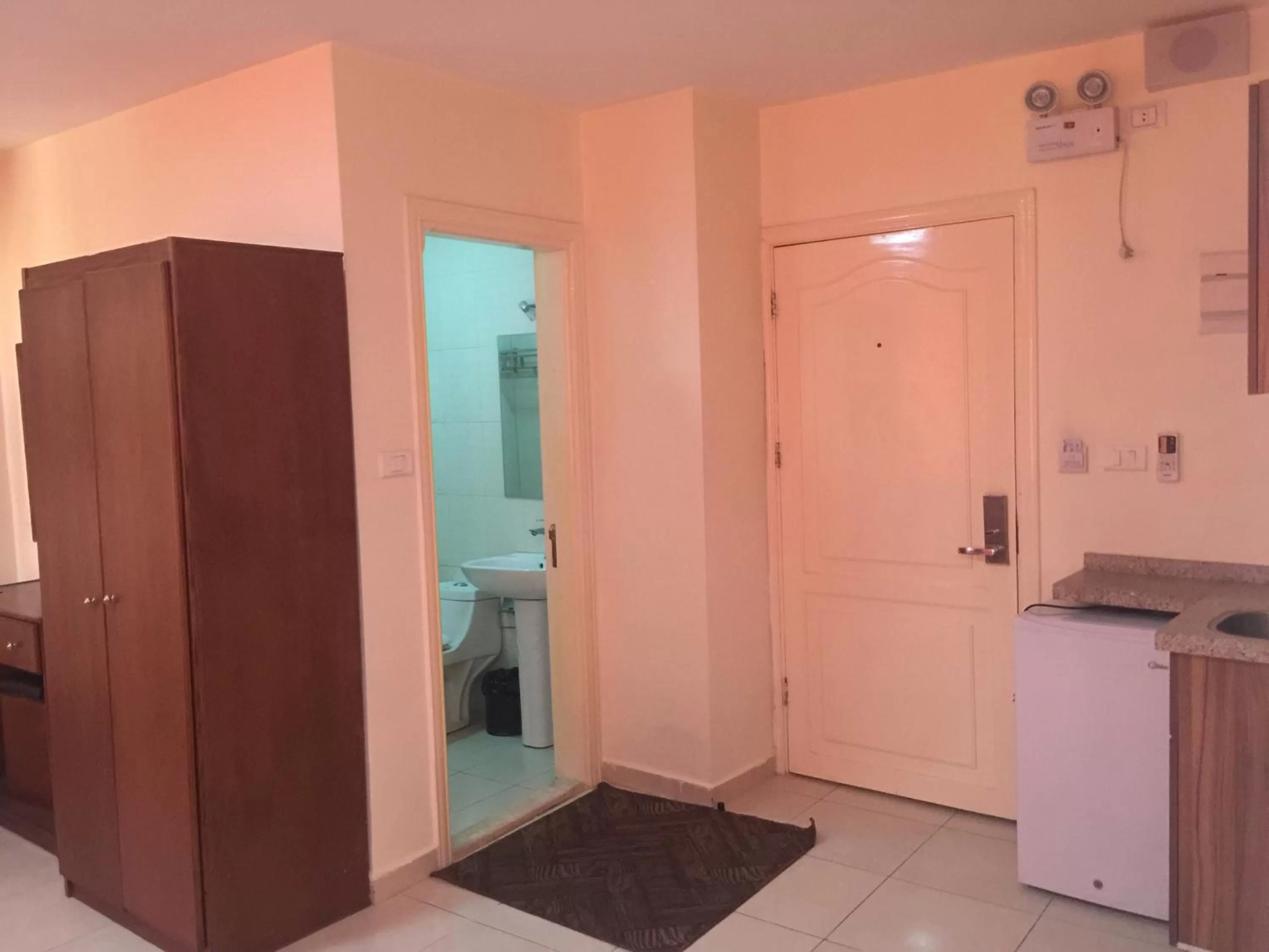 Bathroom in Zaina Plaza Hotel