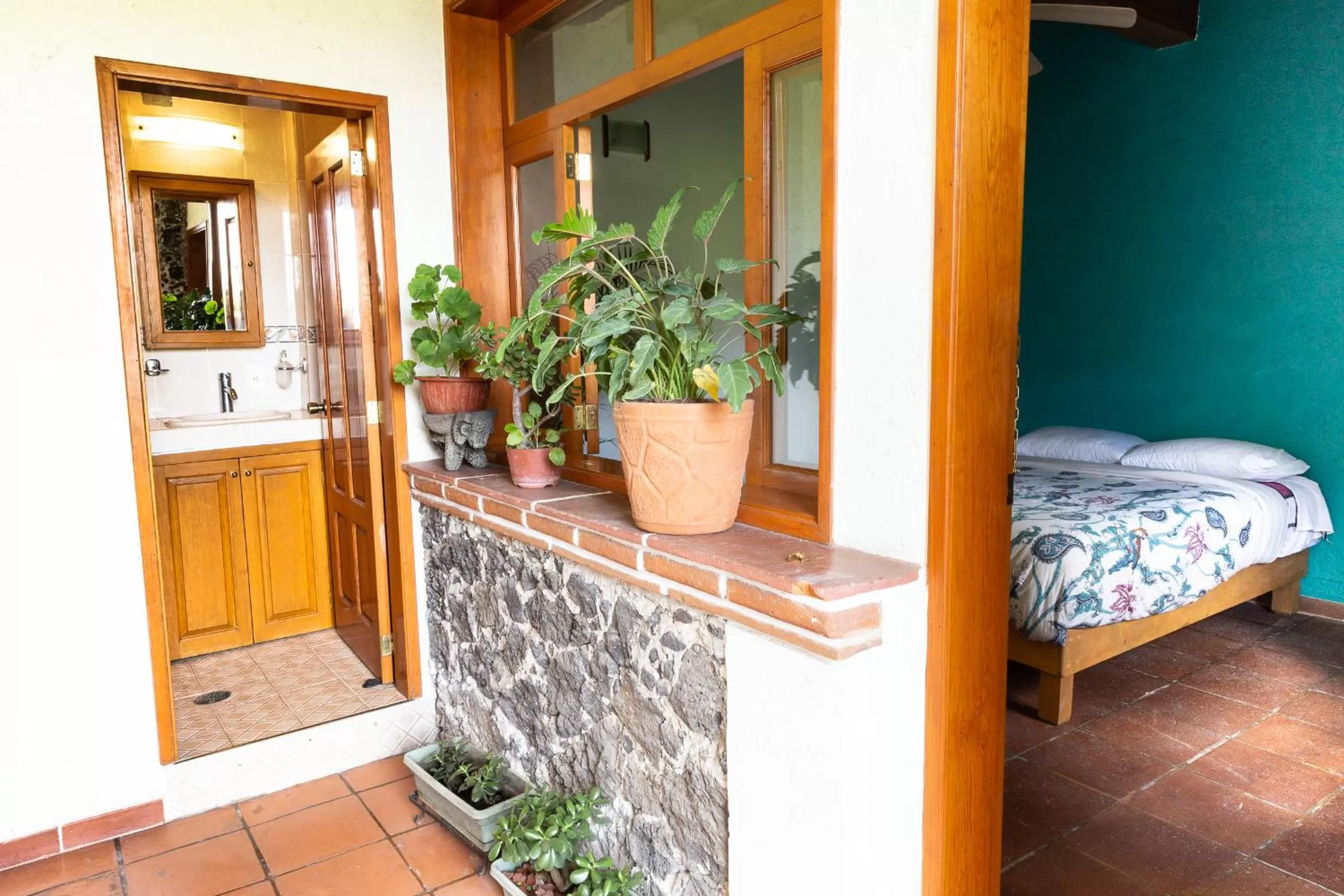 Bathroom, Bed in Colibrí Turquesa