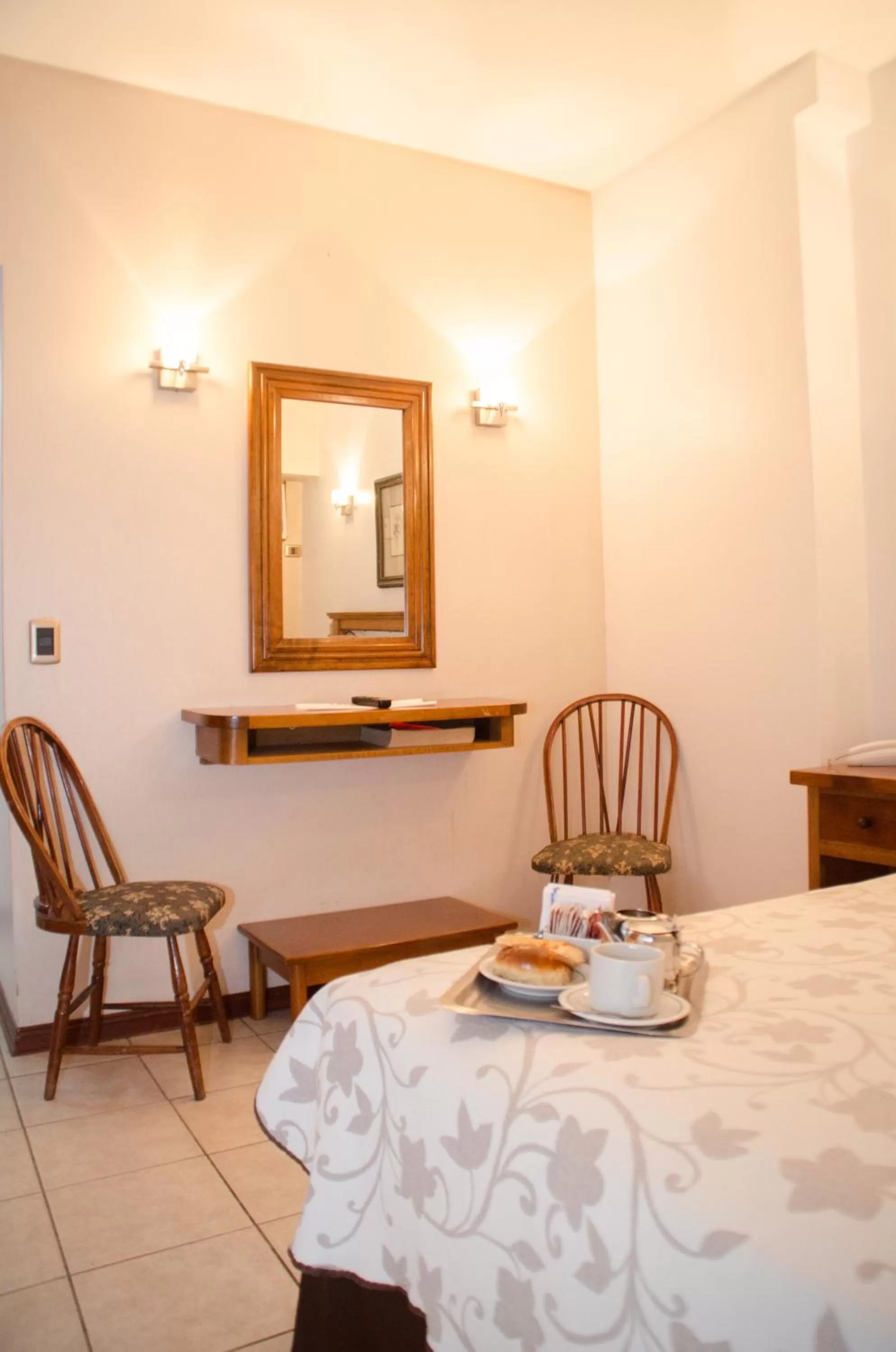 Food in Esmeralda Palace Hotel