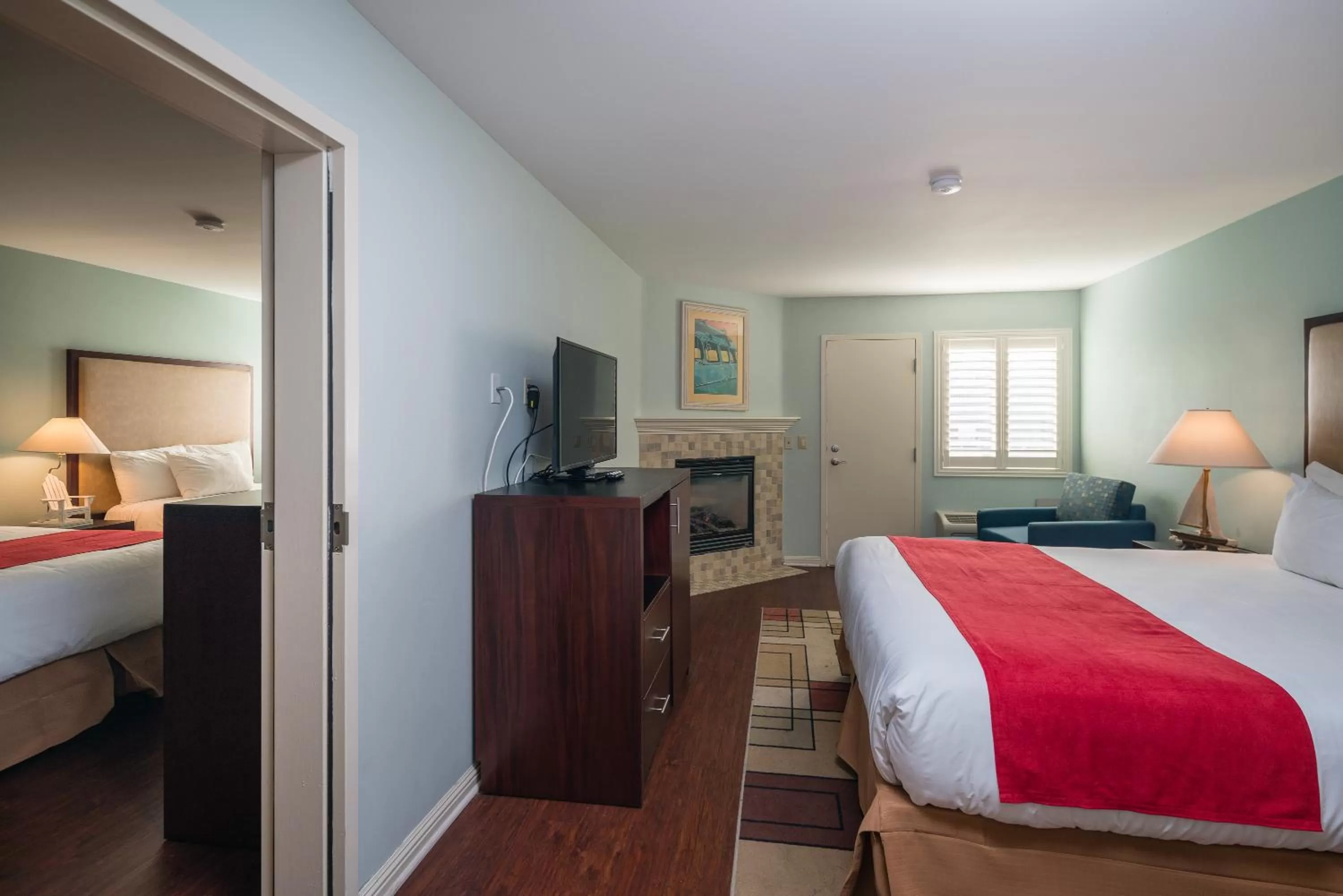 TV and multimedia, Bed in Morro Shores Inn And Suites