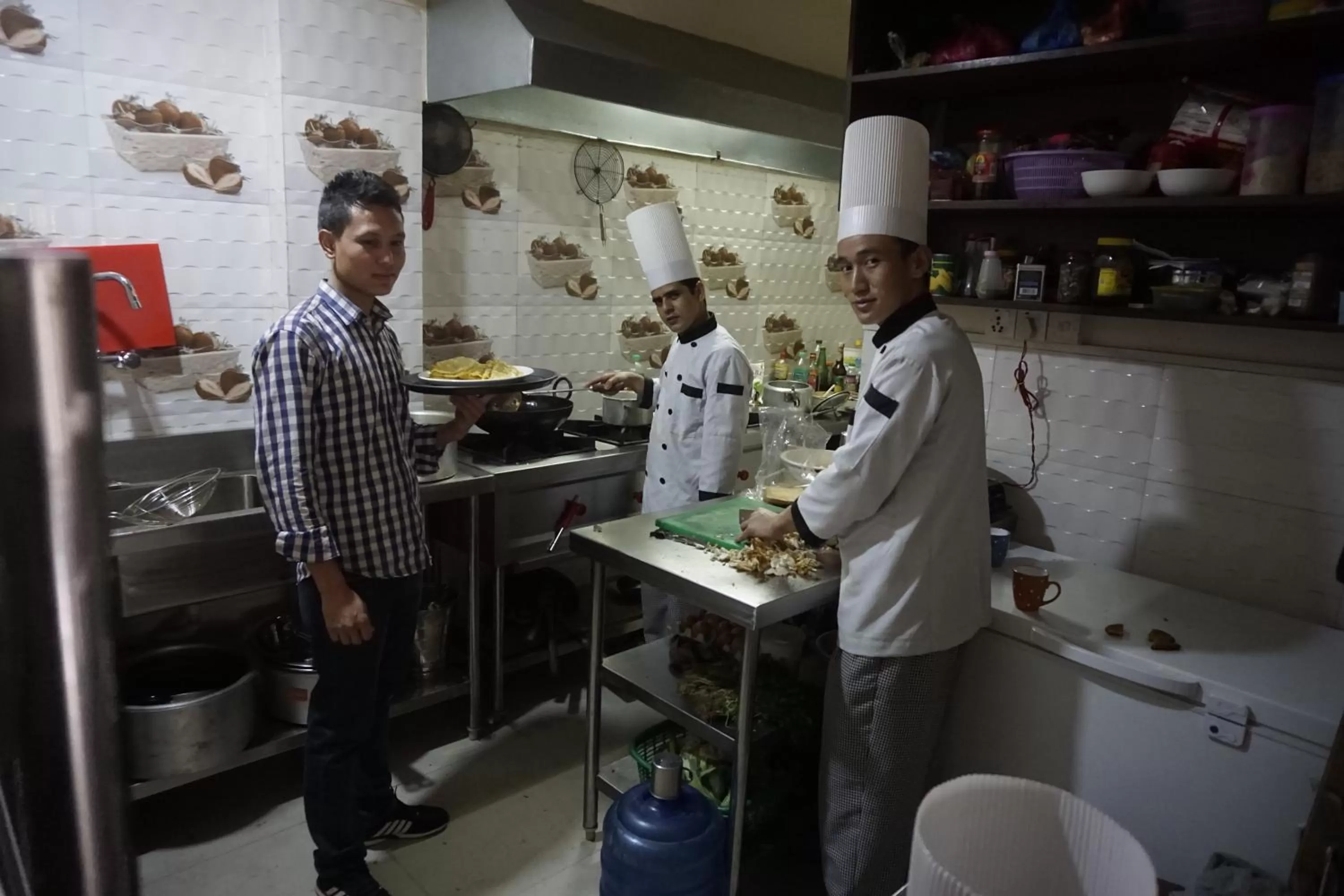 Kitchen or kitchenette in Hotel Everest Nepal