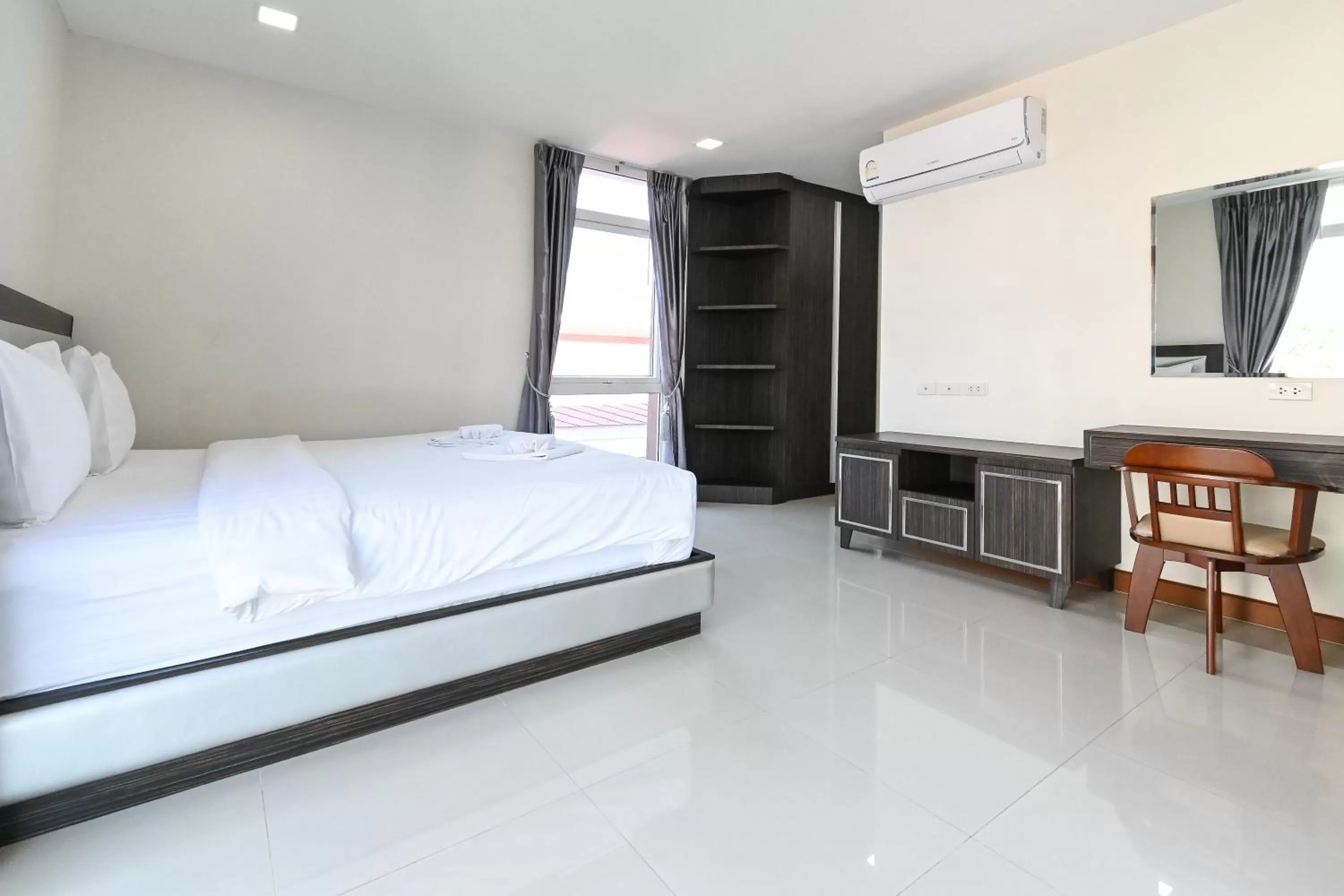 Bed in Golden Sea Hua Hin - SHA Extra Plus