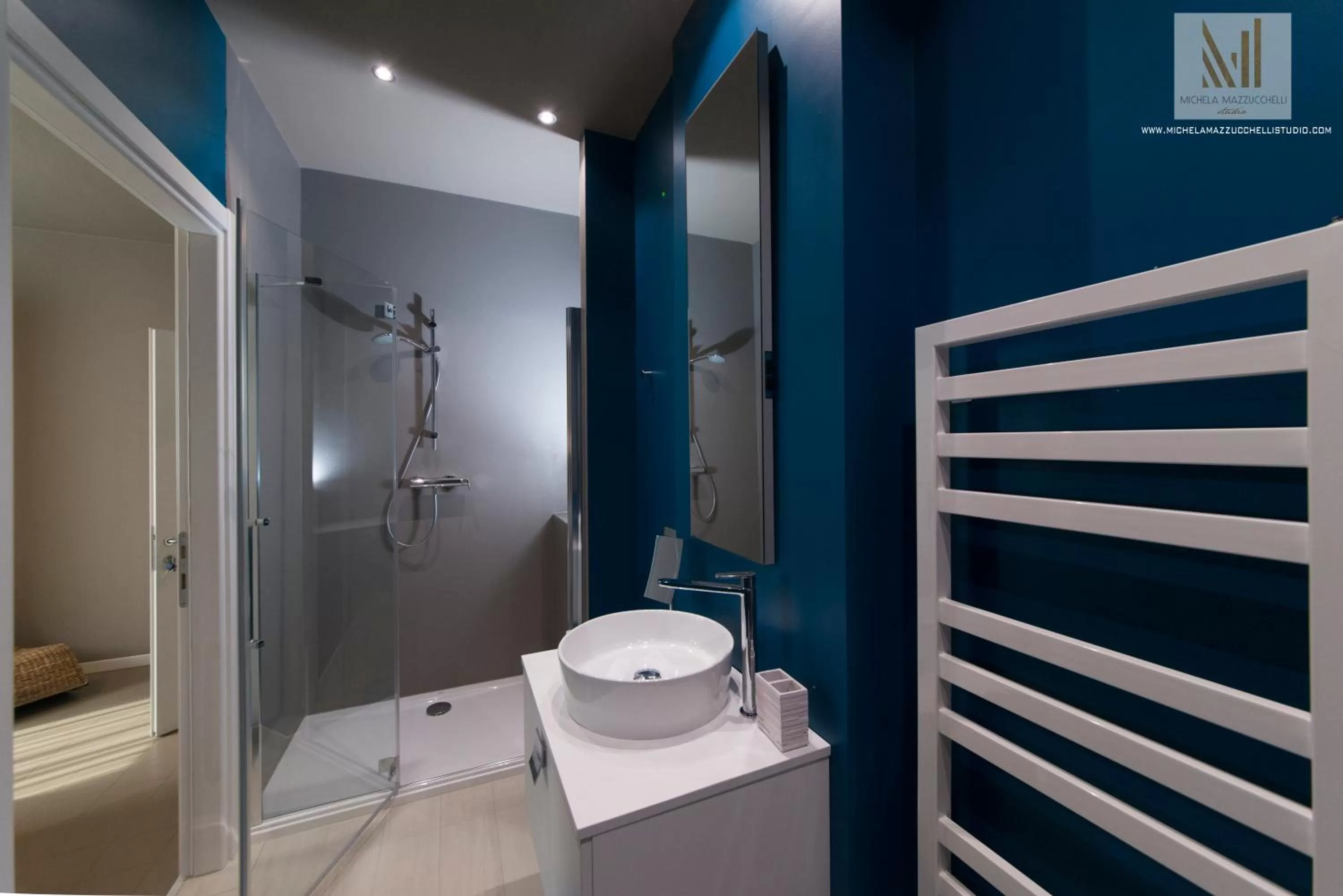 Bathroom in Art B&B Design