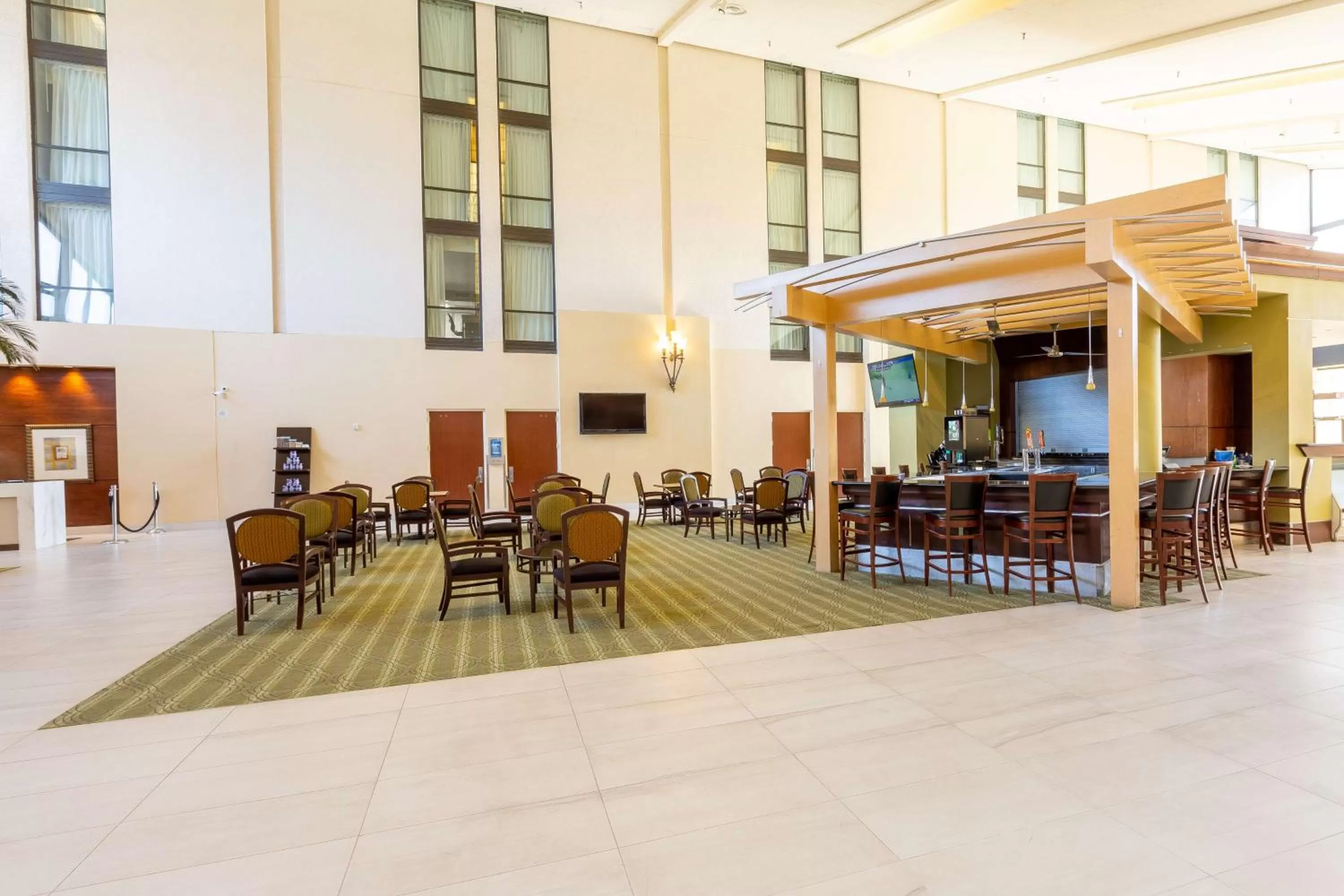 Lobby or reception in DoubleTree by Hilton Dallas/Richardson