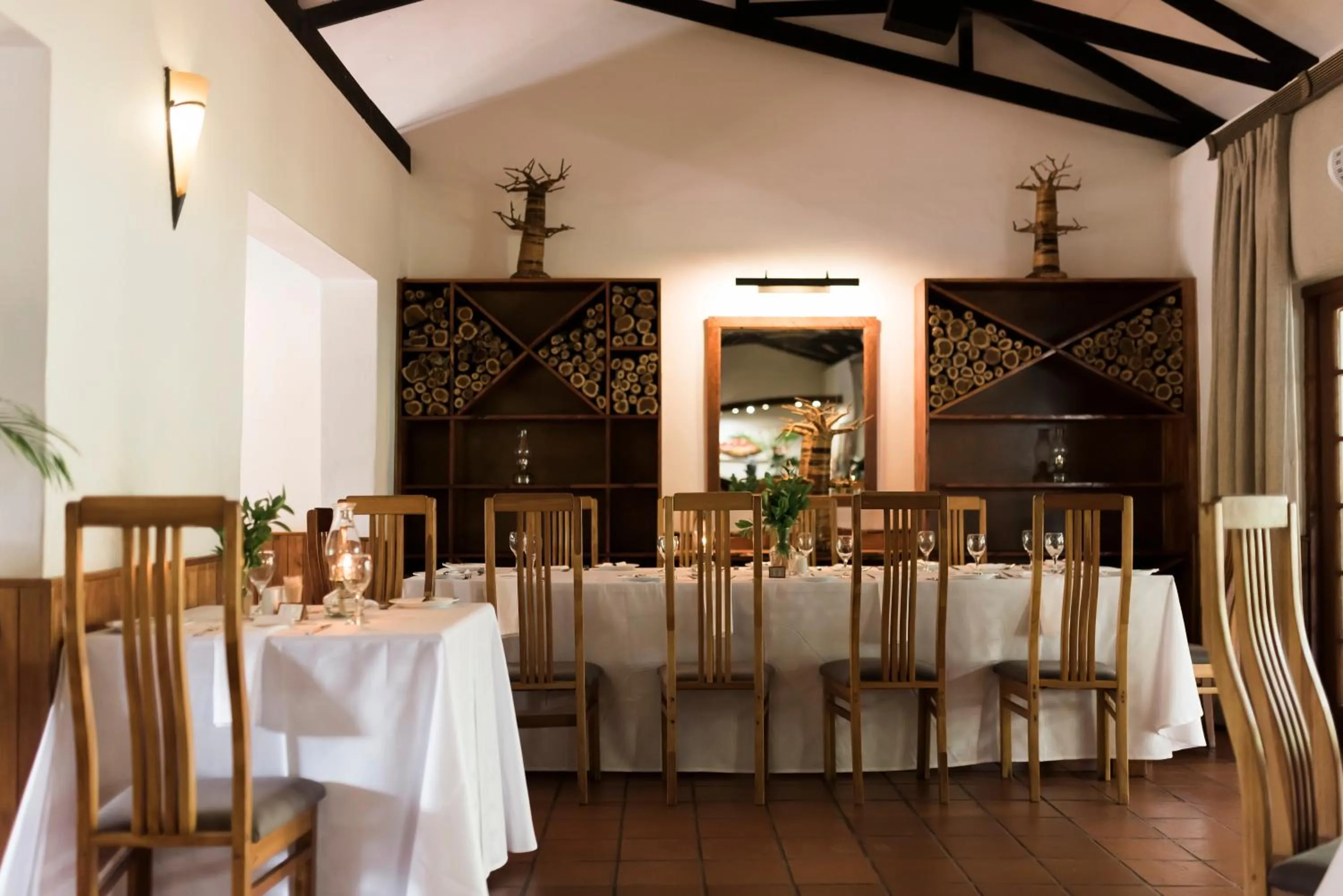 Restaurant/places to eat in Tzaneen Country Lodge