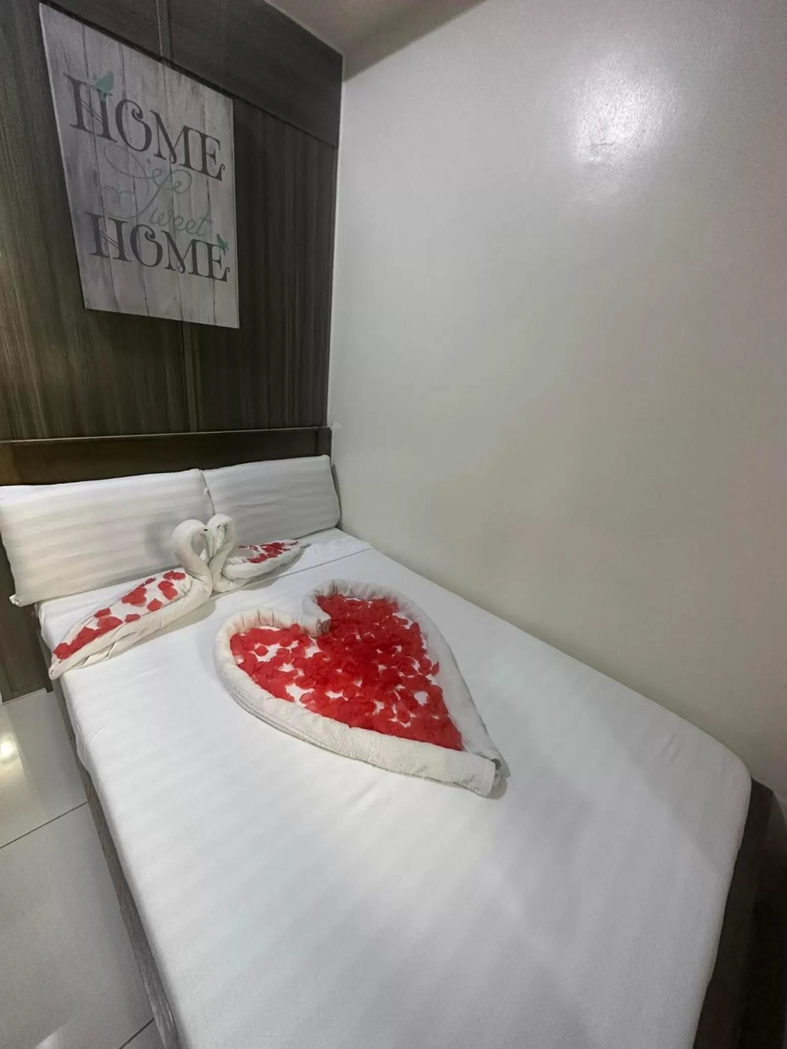 Bed in Green Residences Staycation by PBYY