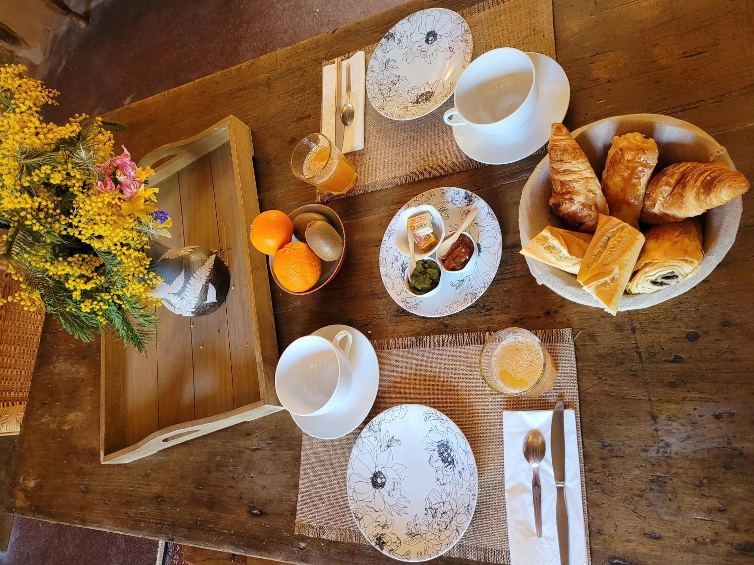 Continental breakfast in La Cressonnière