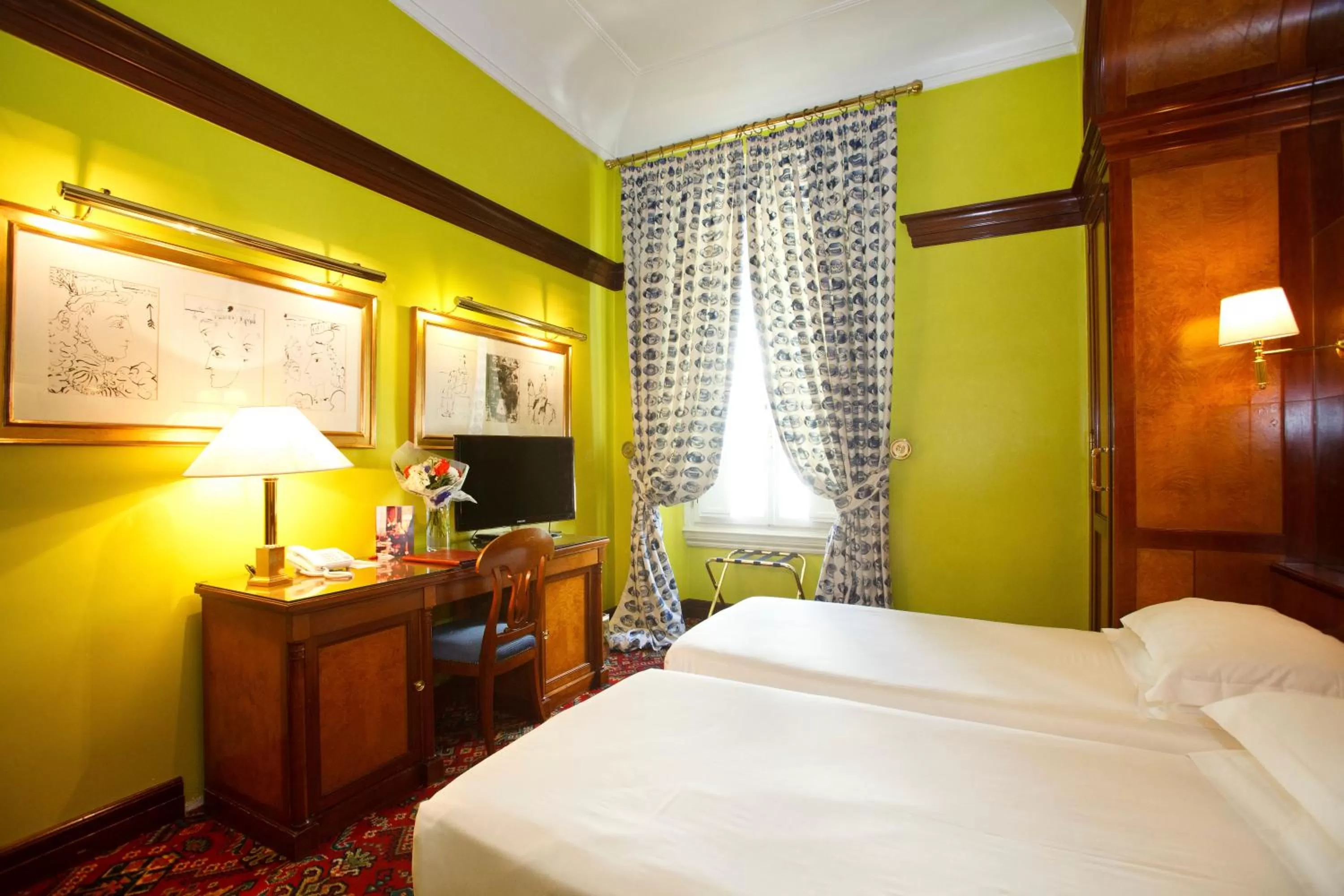 Bedroom, Bed in Hotel Albani Firenze