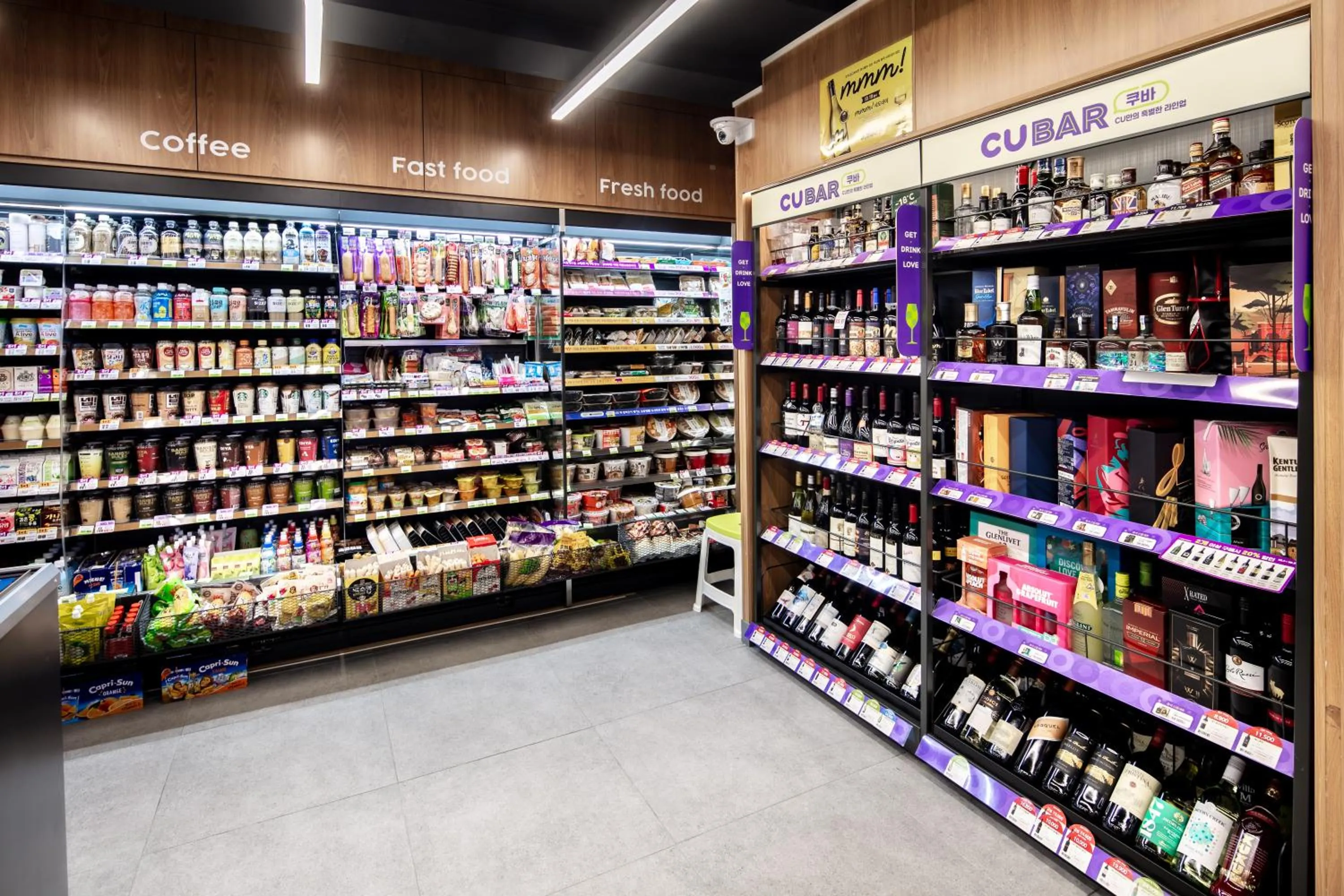 Supermarket/grocery shop in Hotel Bernoui Seoul