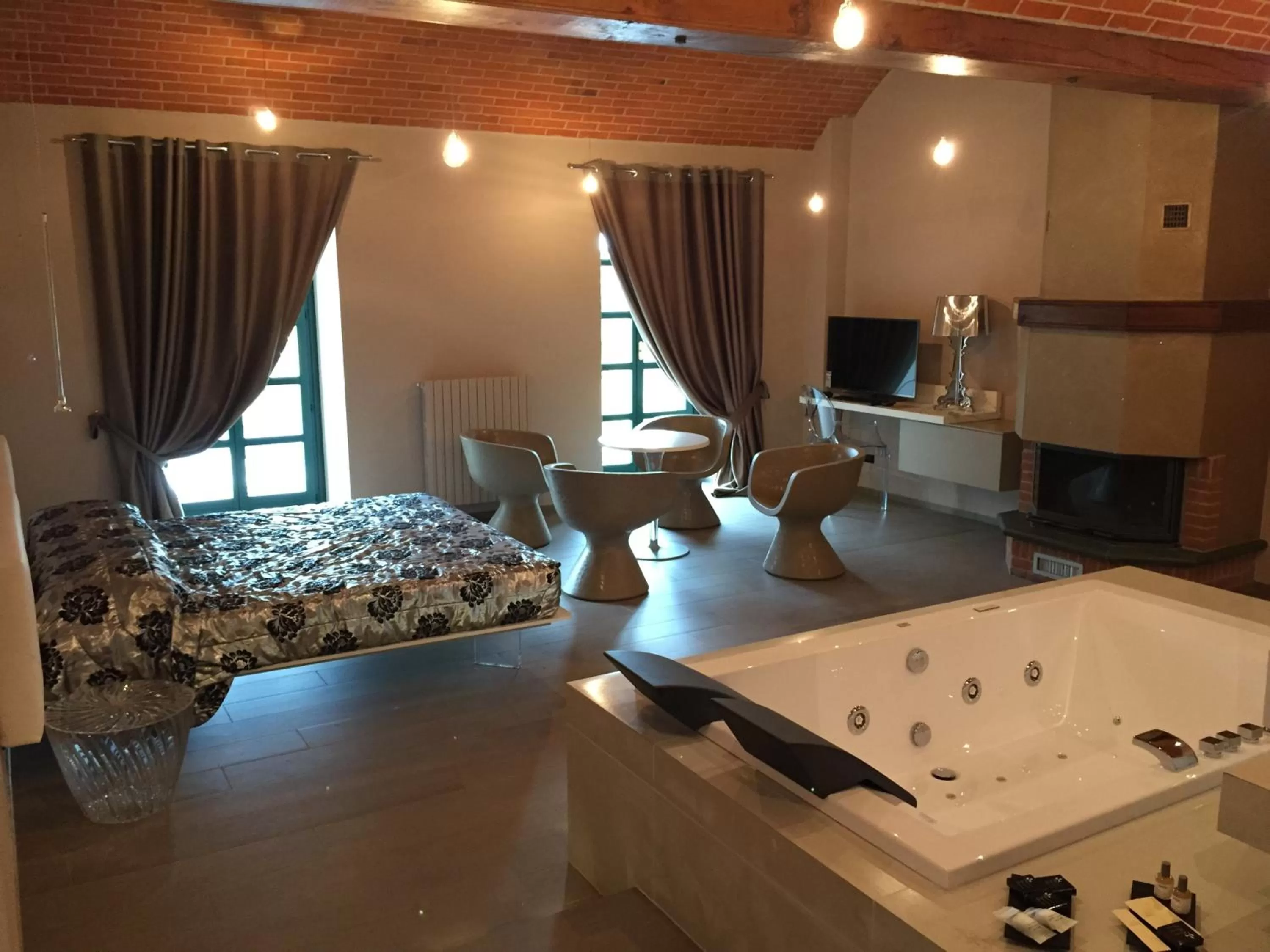 Bedroom, Bed in Le Lanterne