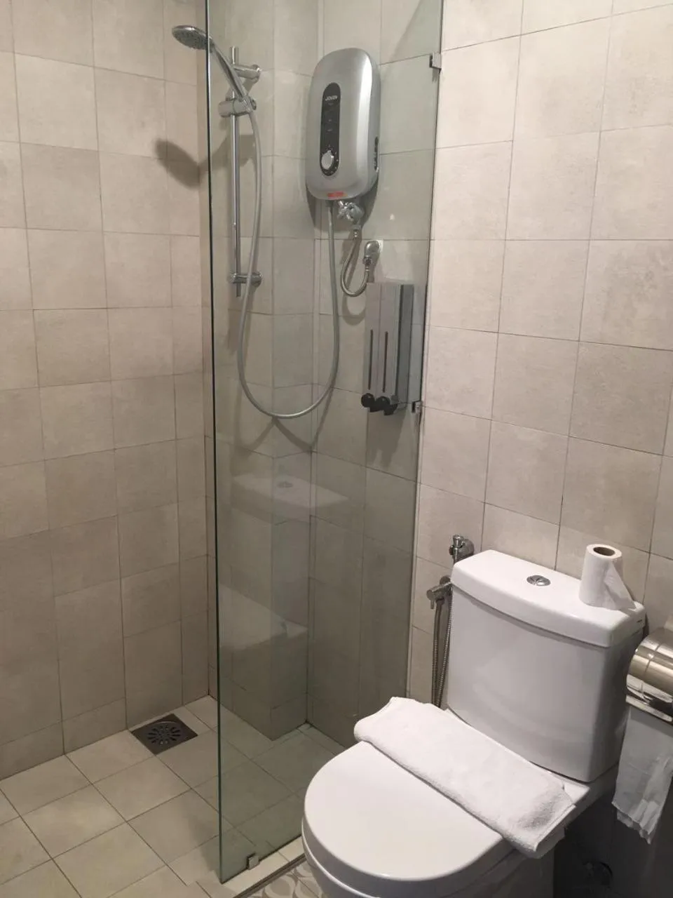 Bathroom in Hotel 1000 Miles