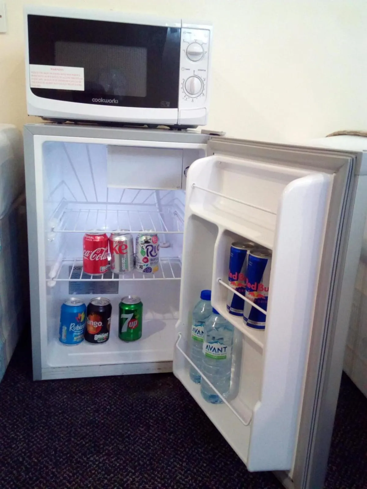 Drinks in Britannia Inn Hotel