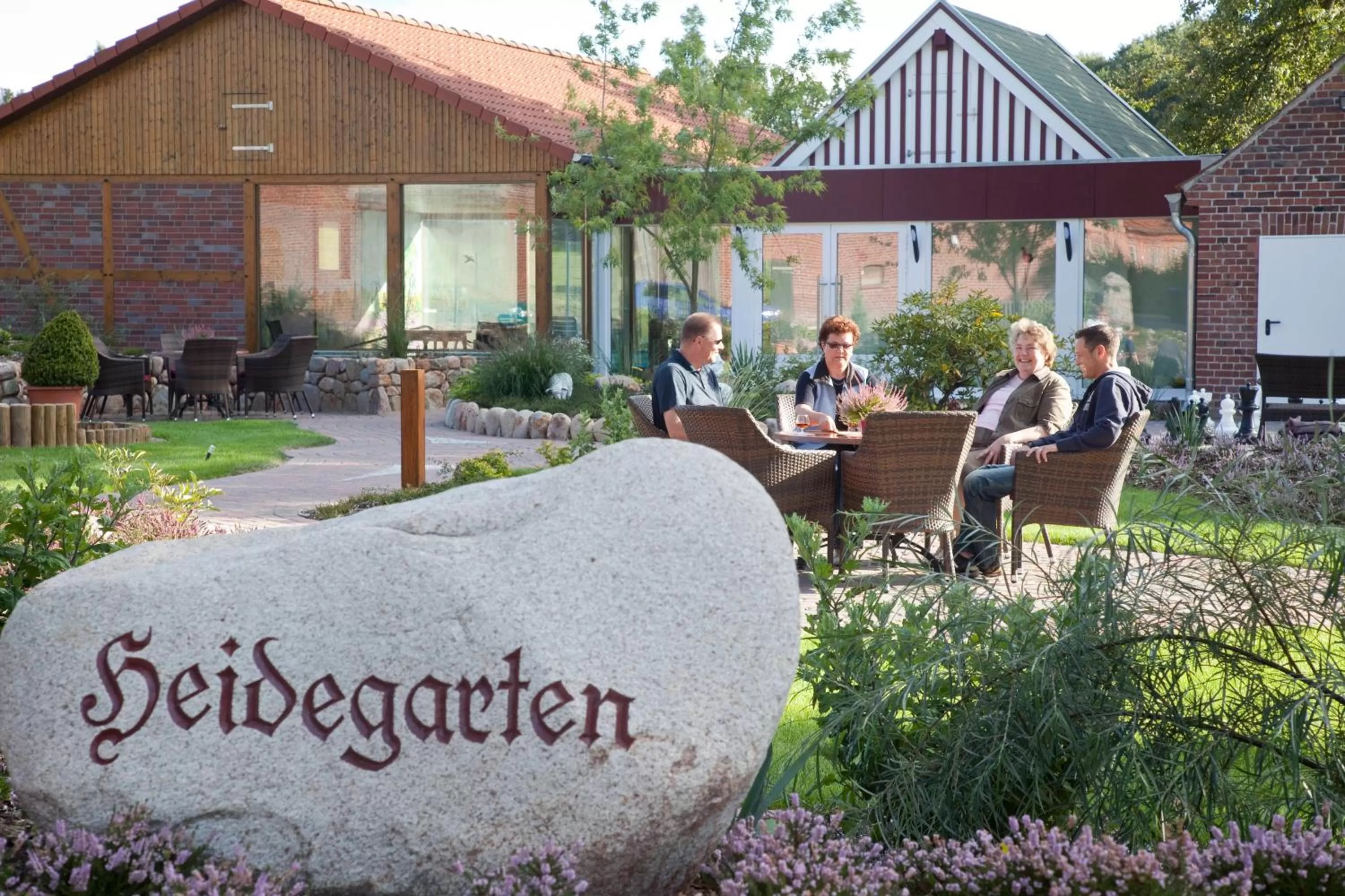 Property building in Stössels Hotel