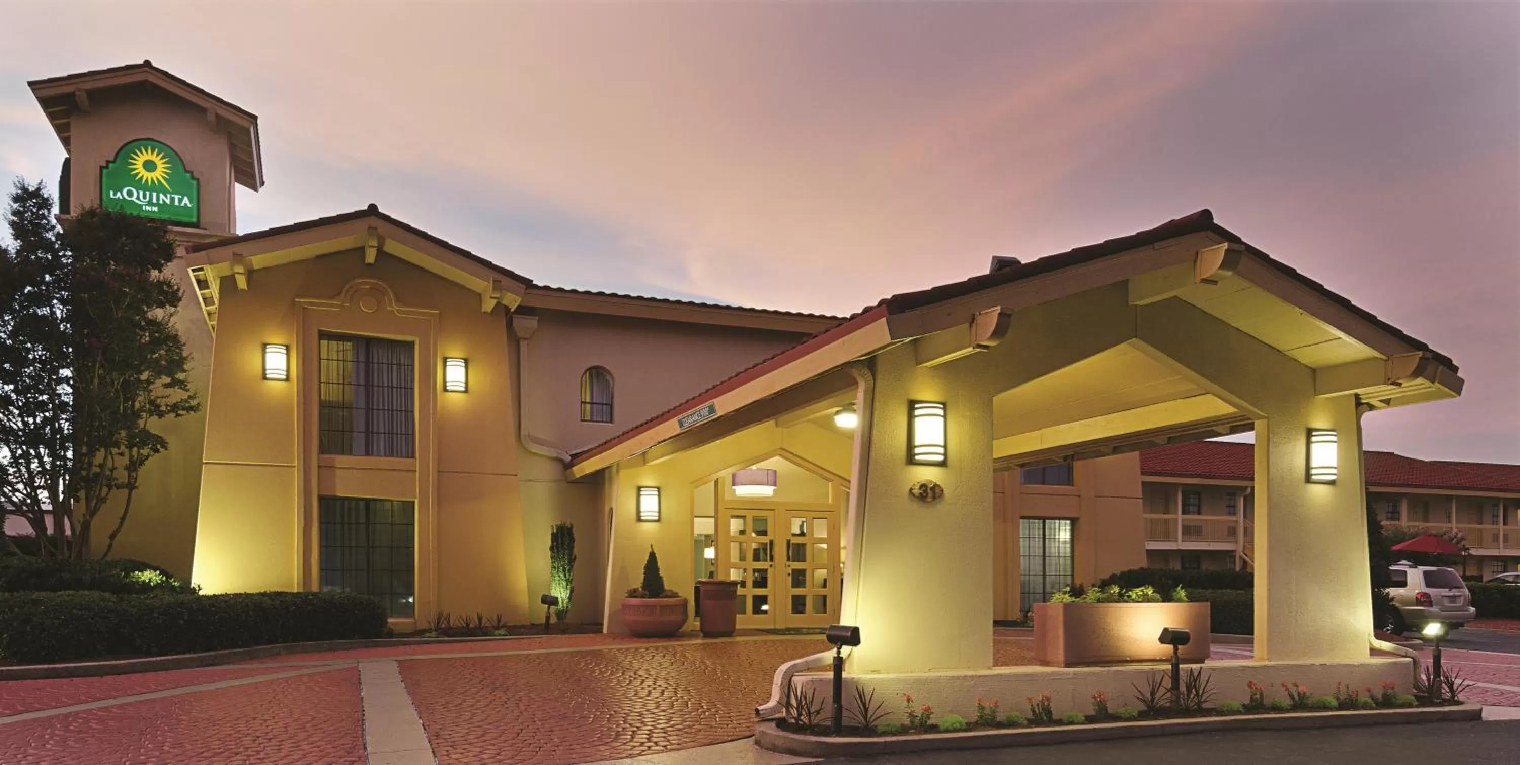 Property building in Baymont by Wyndham Greenville Woodruff Rd