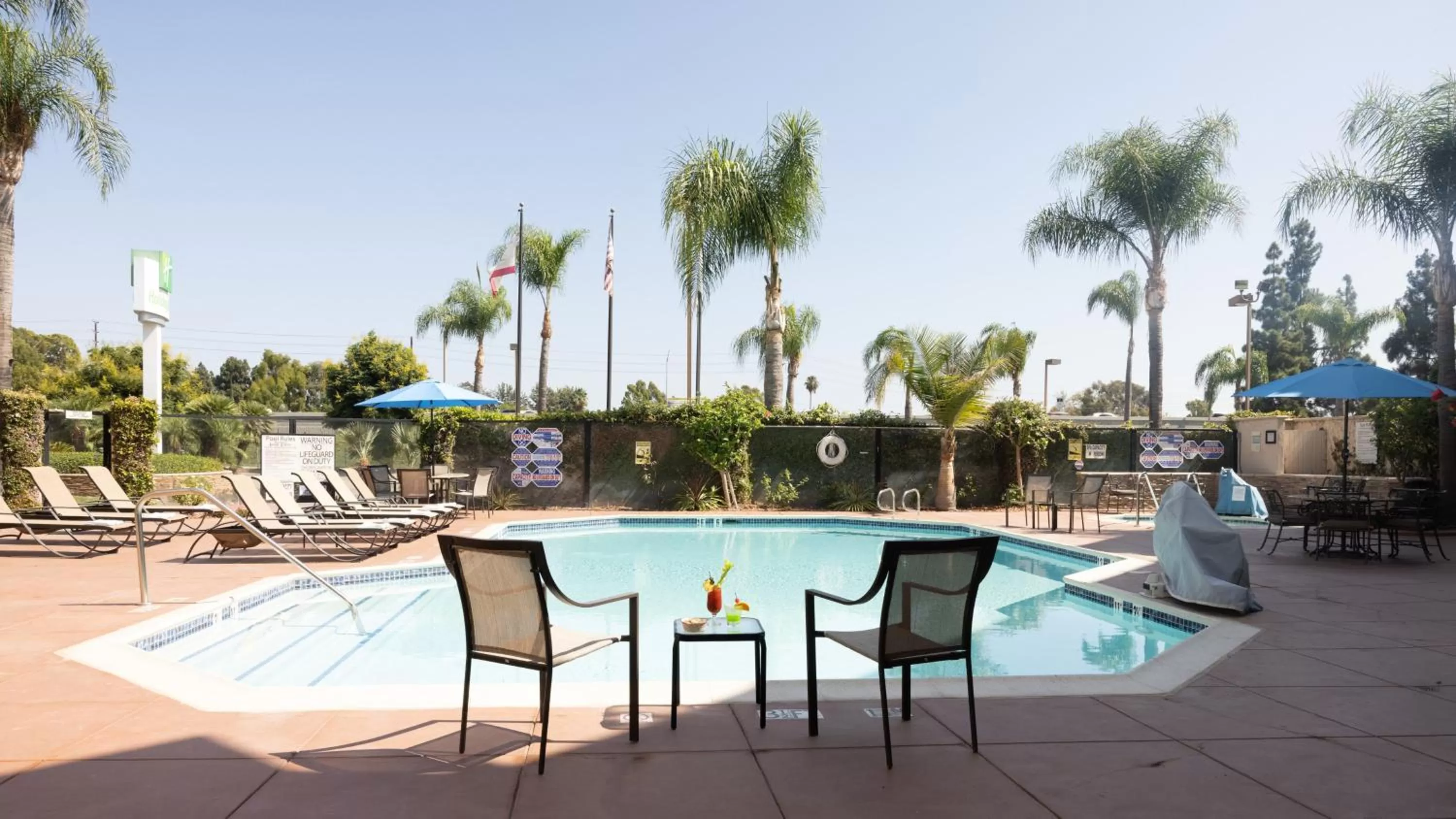 Swimming pool in Holiday Inn Santa Ana-Orange County Airport by IHG
